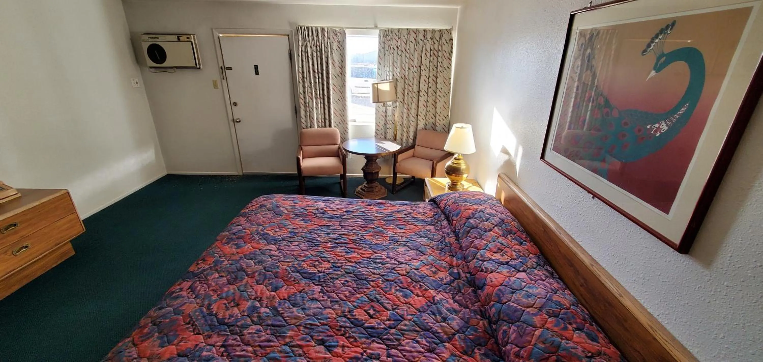 Bed in Budget Inn Motel Gallup