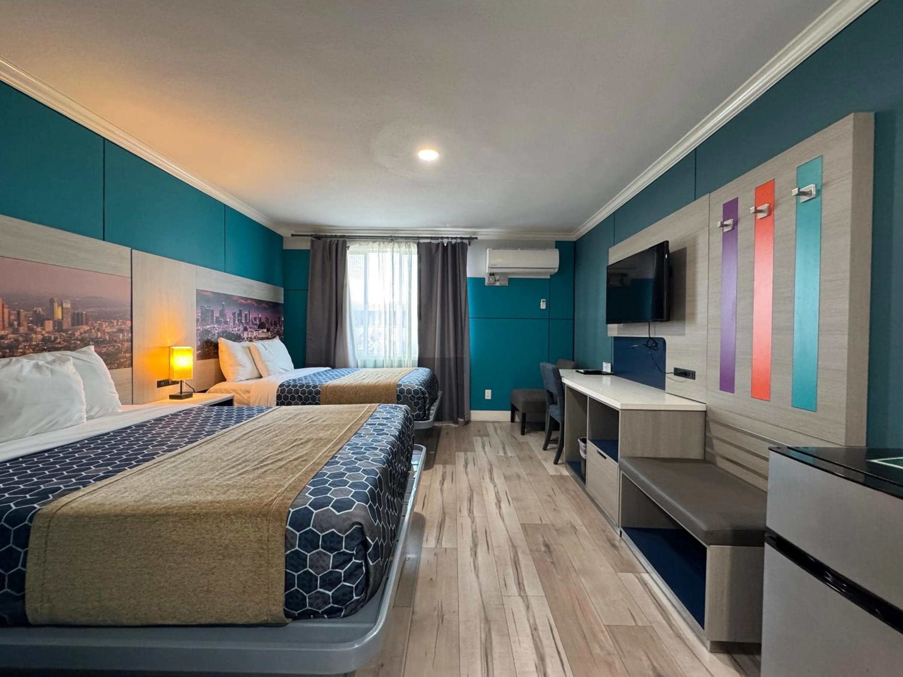 Bed in Hometel Suites