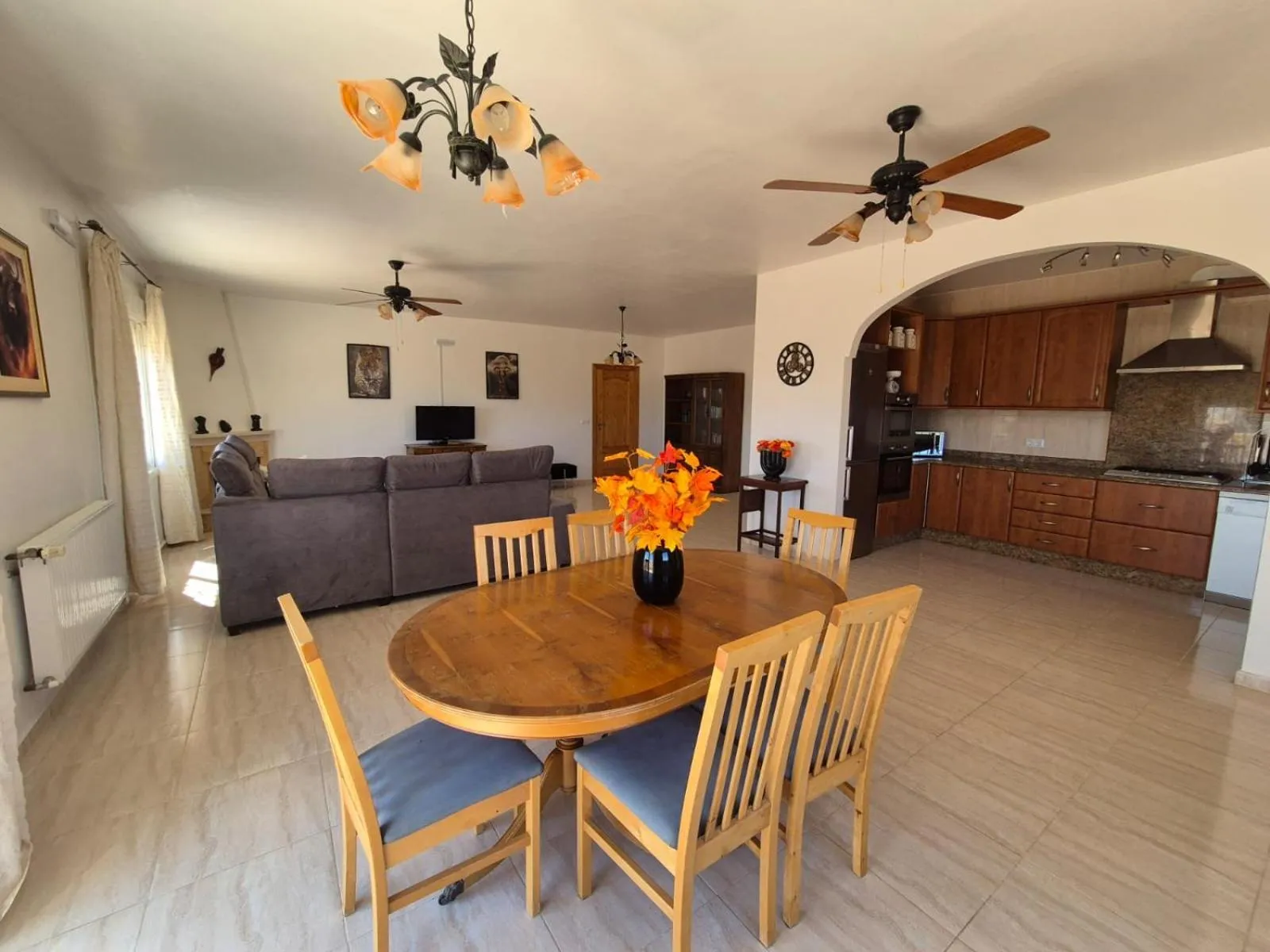Dining area in Casa Barranca Bed and Breakfast