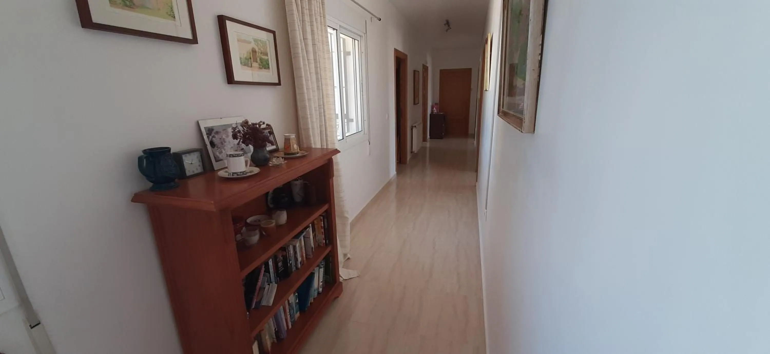 Library in Casa Barranca Bed and Breakfast