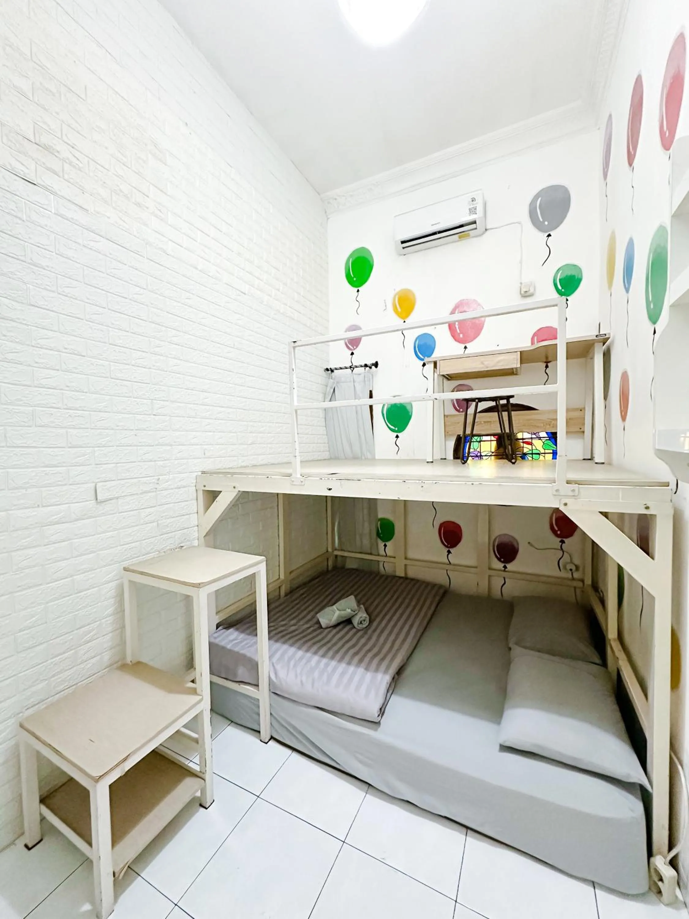 Bedroom, Bed in OsteL By OstiC