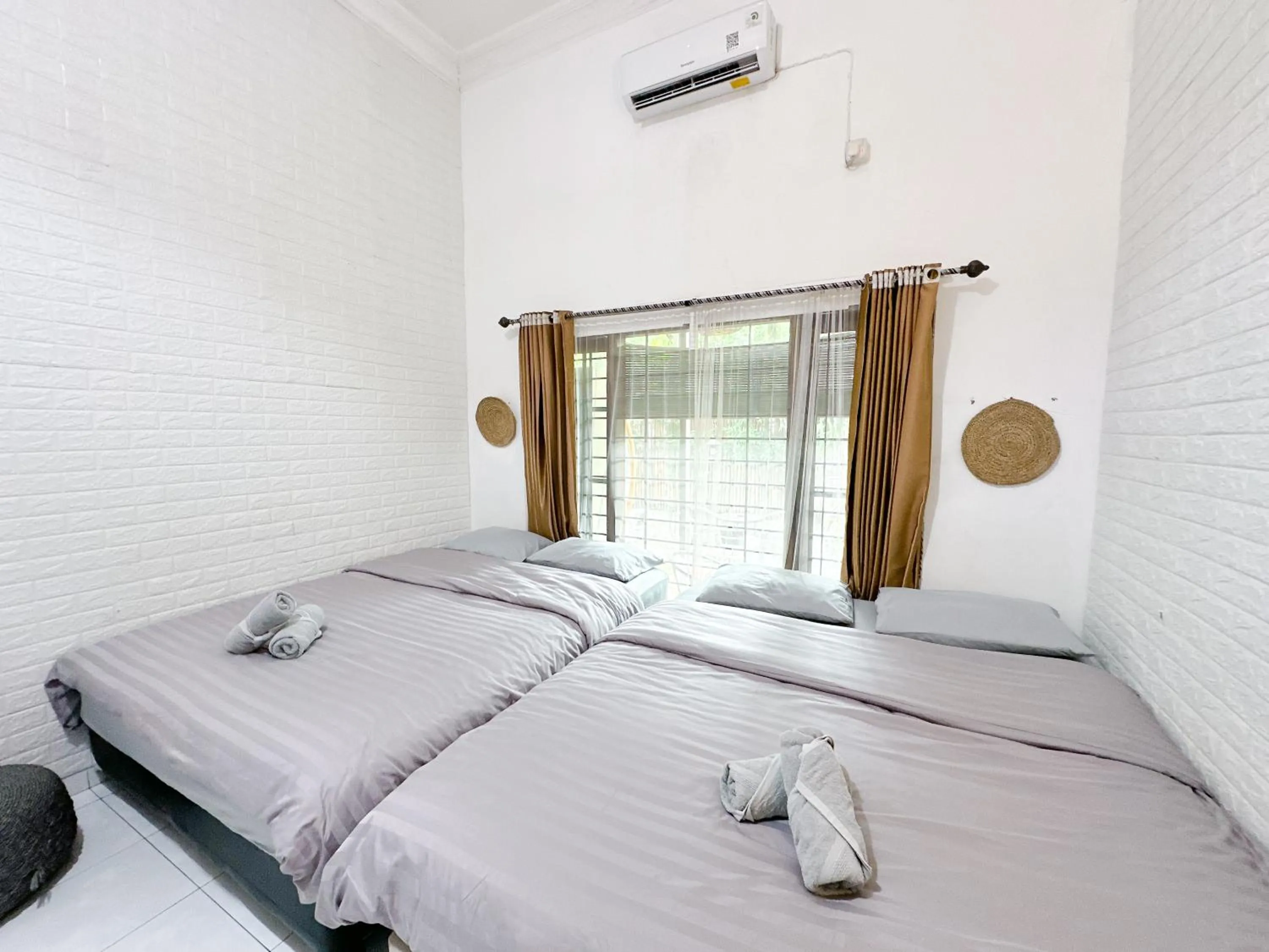 Bedroom, Bed in OsteL By OstiC