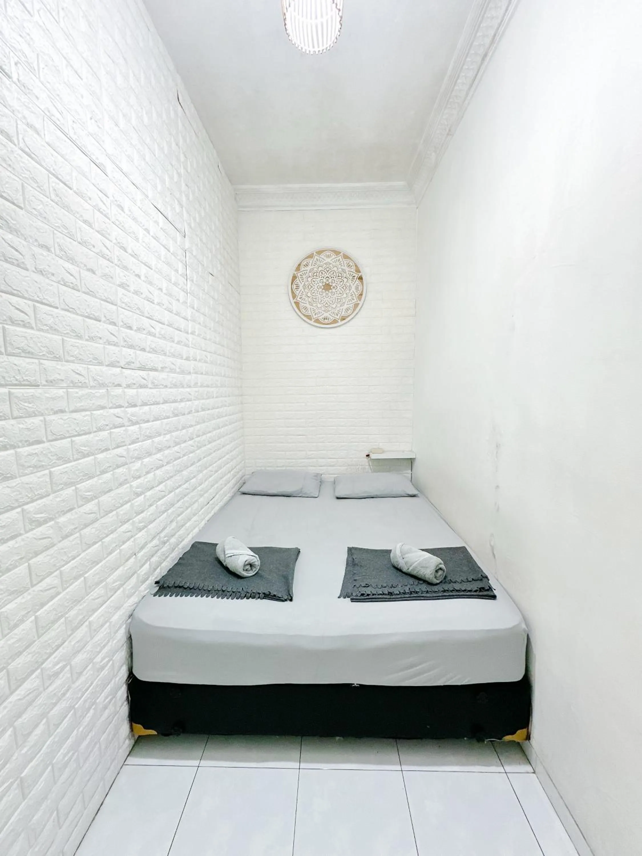 Bed in OsteL By OstiC