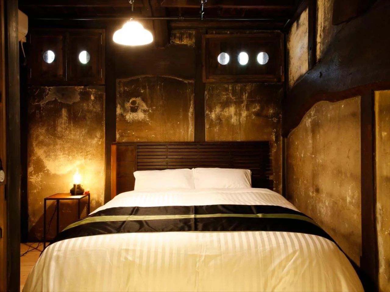 Bed in Yamasaki Ryokan Q Nakamonzenya