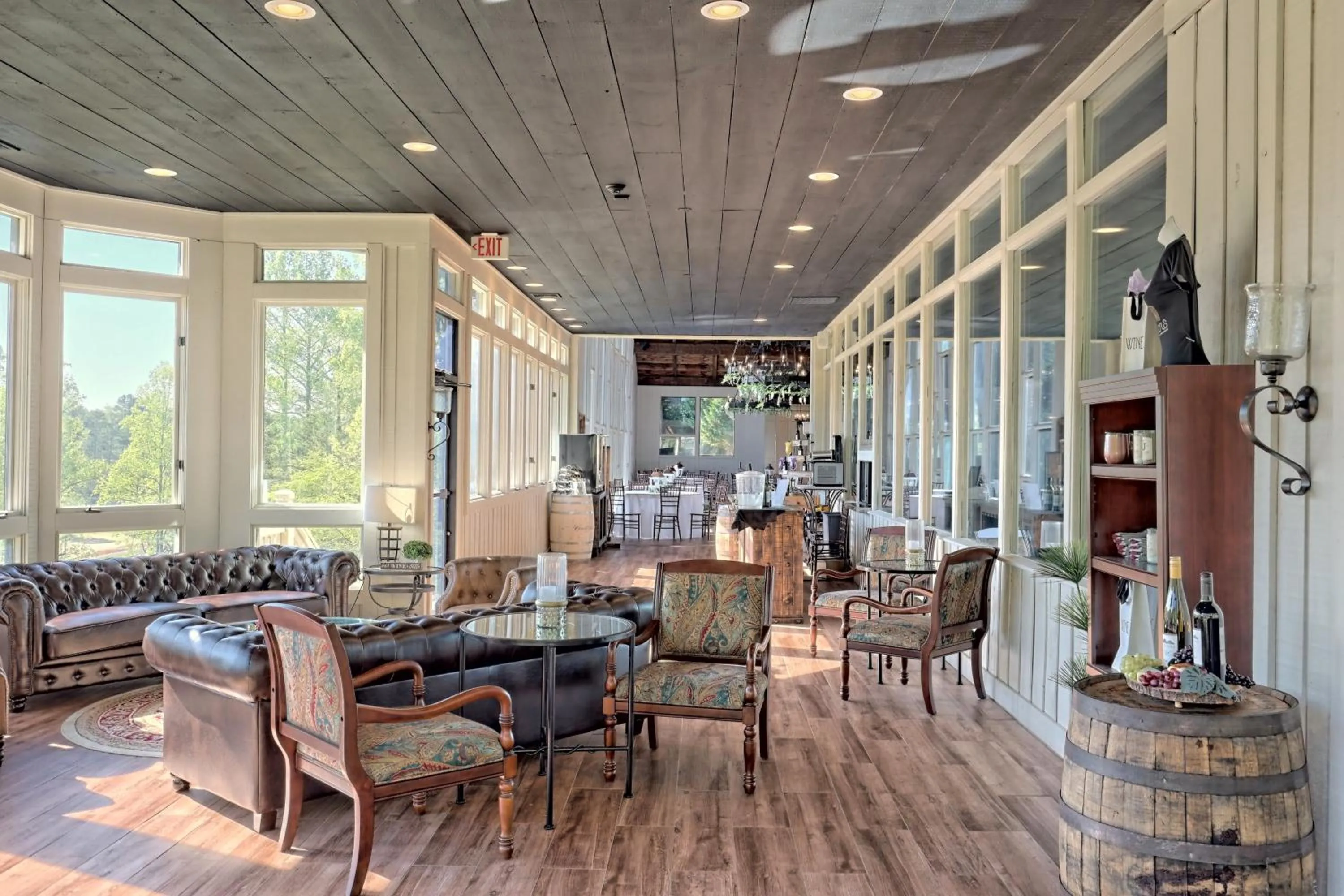 Restaurant/places to eat in Kingwood Resort & Golf Club