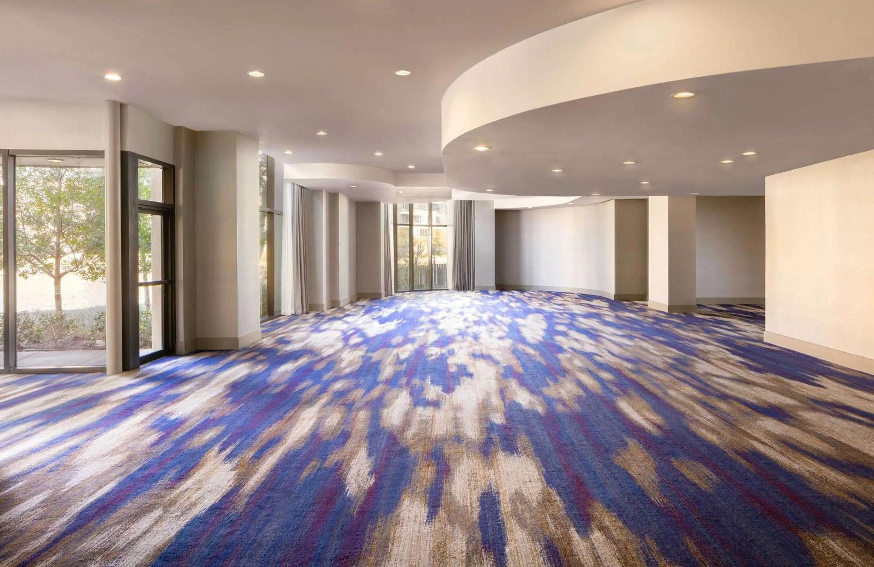 Meeting/conference room in Omni Las Colinas Hotel