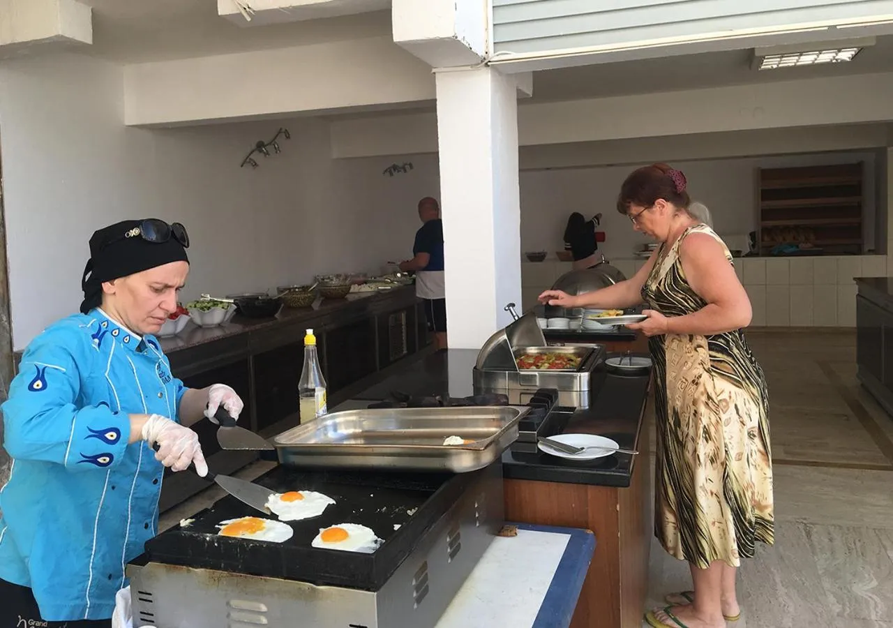 Food in Sunpoint Hotel Bodrum