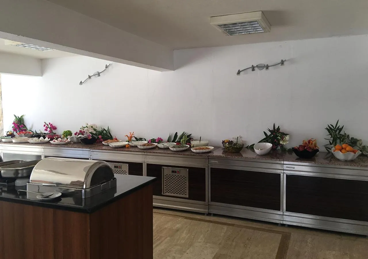 Food in Sunpoint Hotel Bodrum