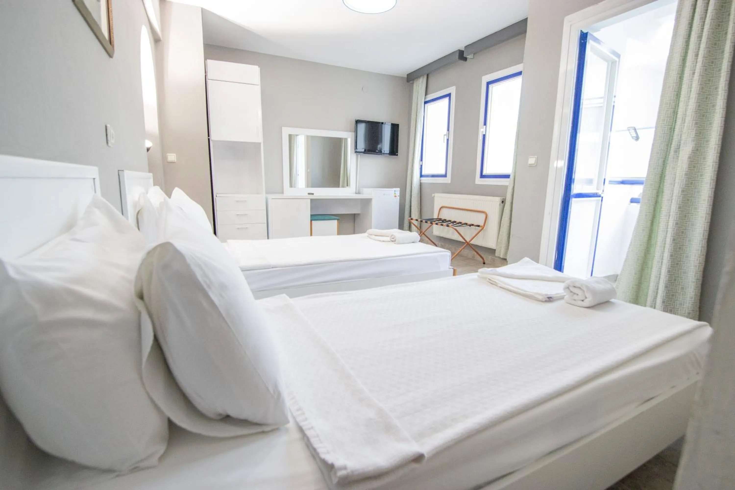 TV and multimedia, Bed in Sunpoint Hotel Bodrum