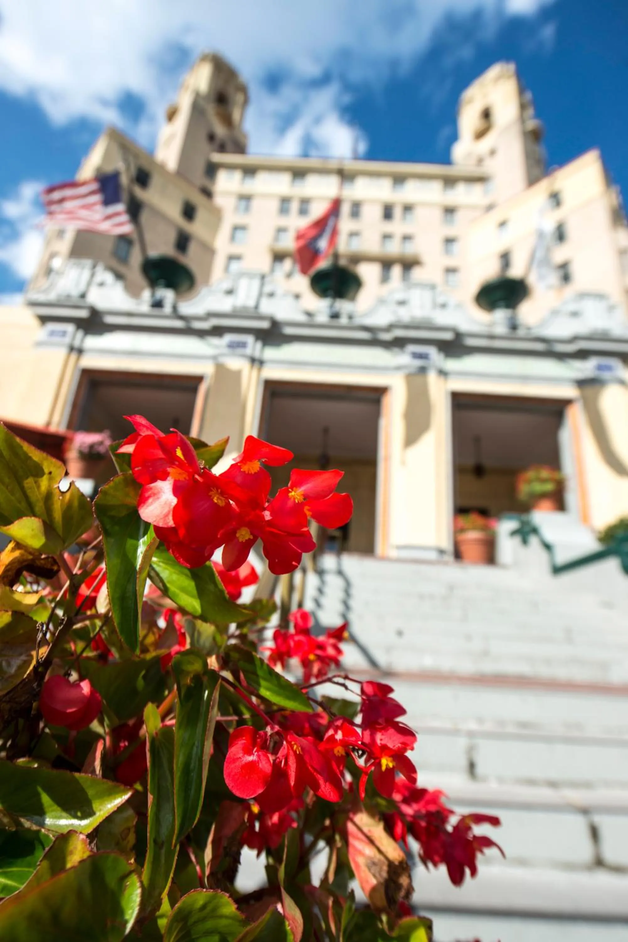 Property building in Arlington Resort Hotel & Spa