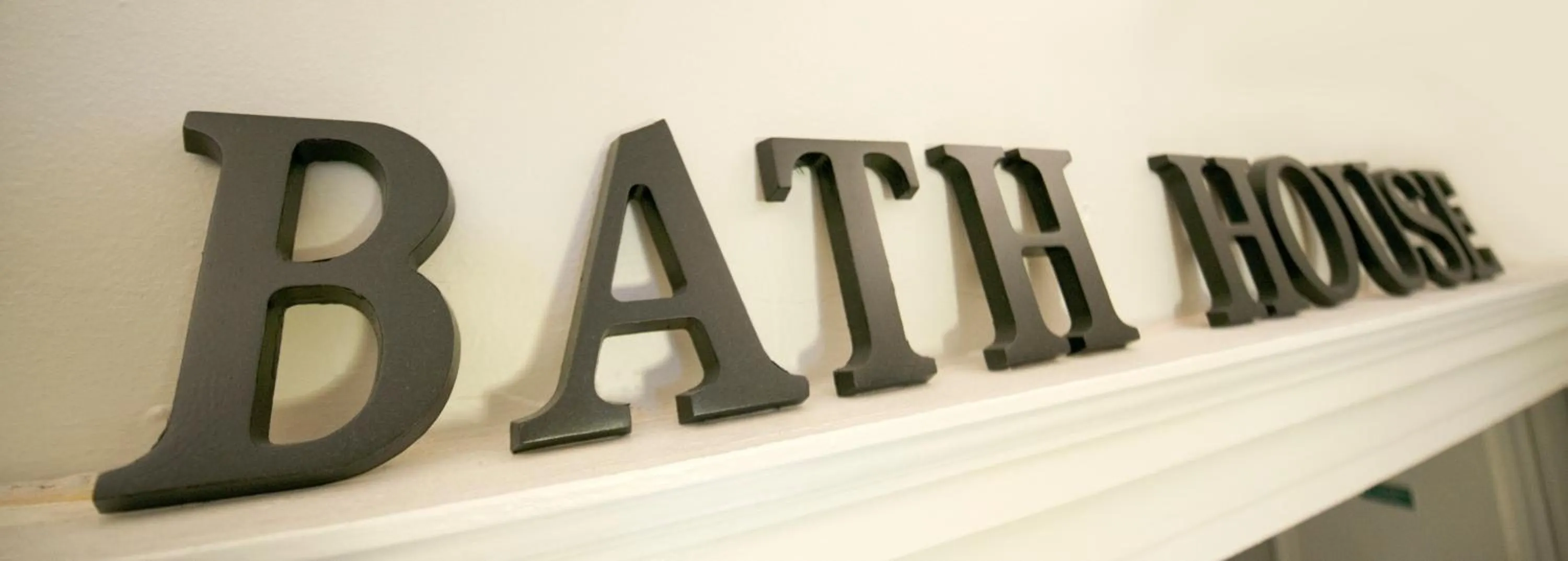 Logo/Certificate/Sign in Arlington Resort Hotel & Spa