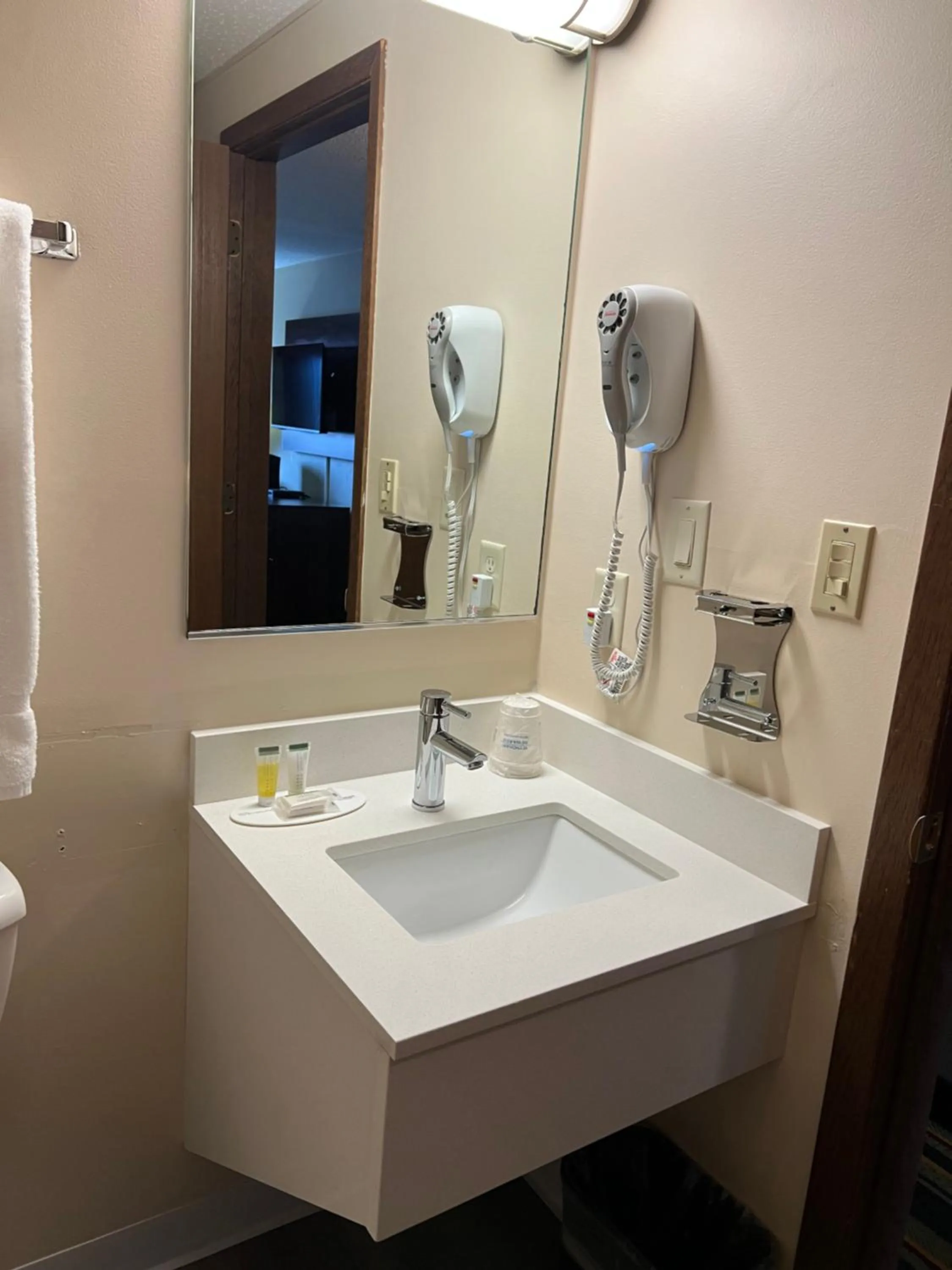 Bathroom in Super 8 by Wyndham Superior WI