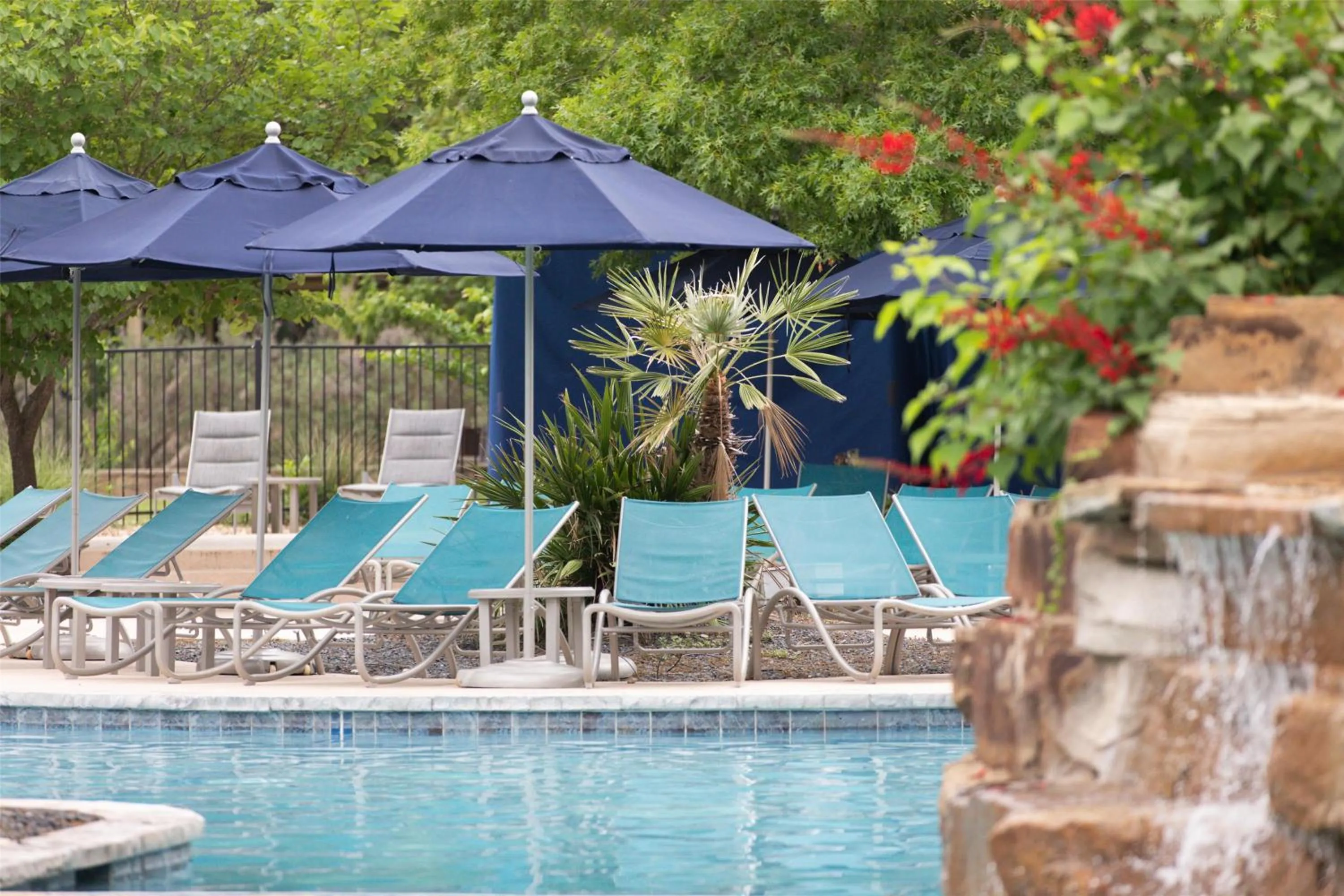 Swimming pool in Hyatt Regency Lost Pines Resort and Spa