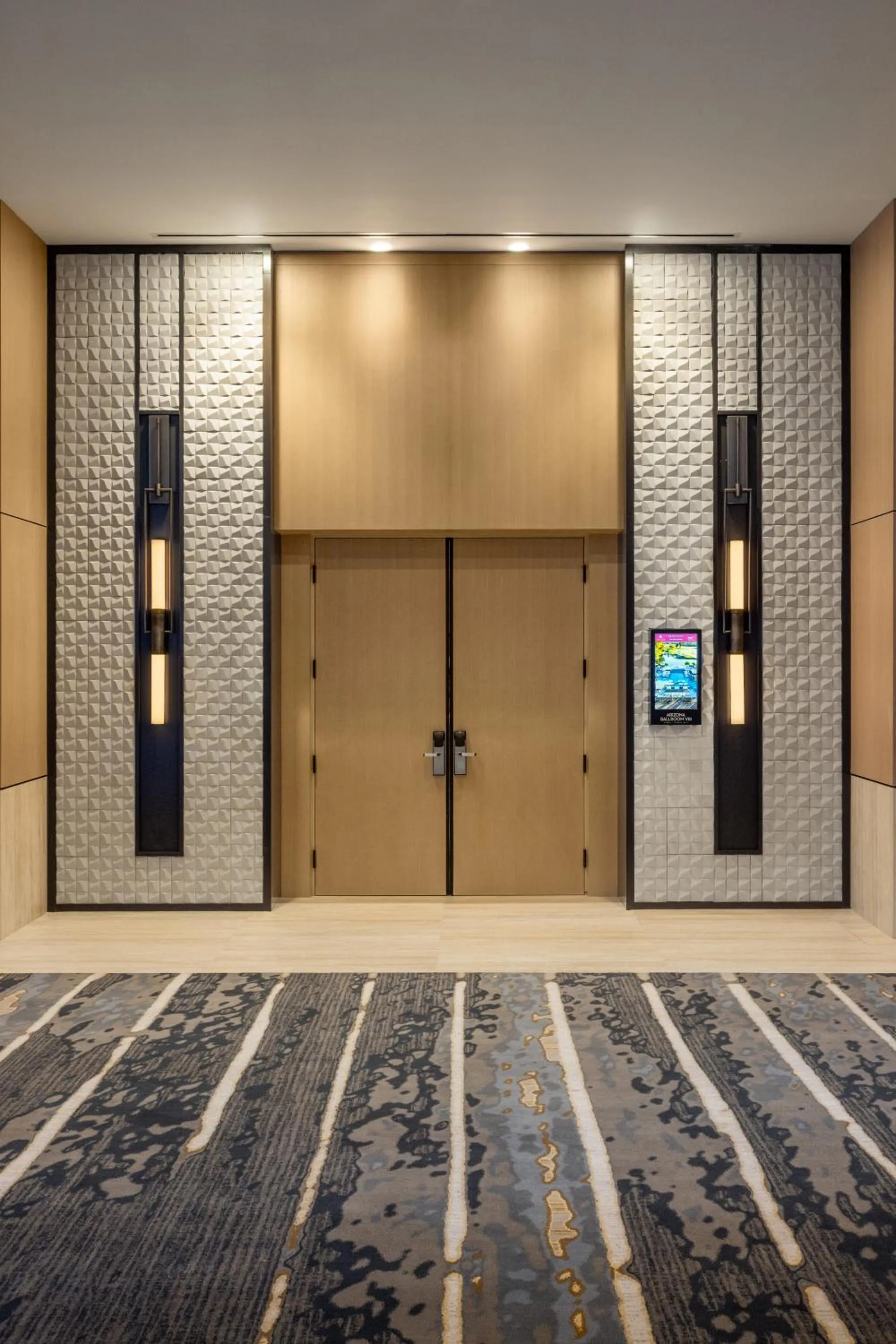 elevator in Grand Hyatt Scottsdale Resort