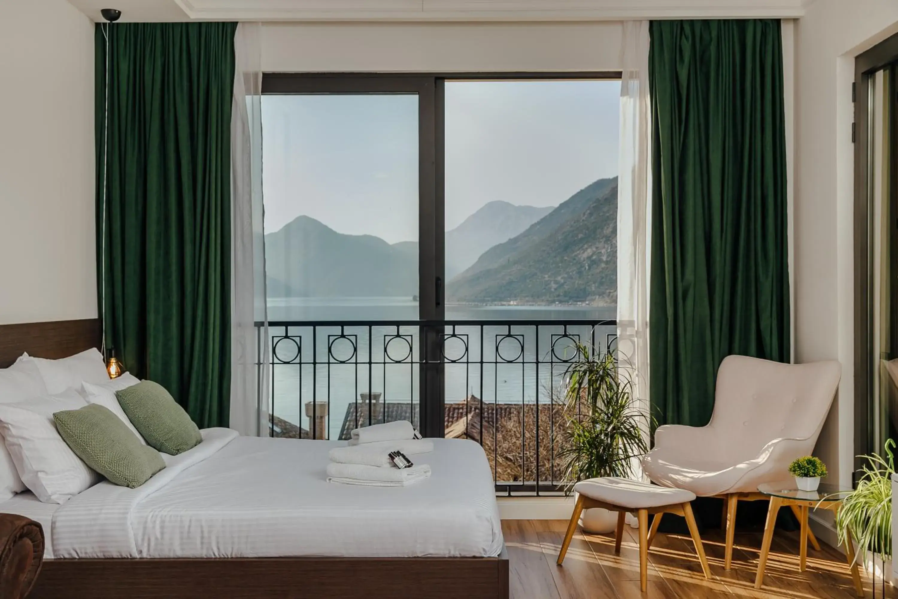 Apartment with Sea View in Porta del Mare Apartment with Sea View in Porta del Mare