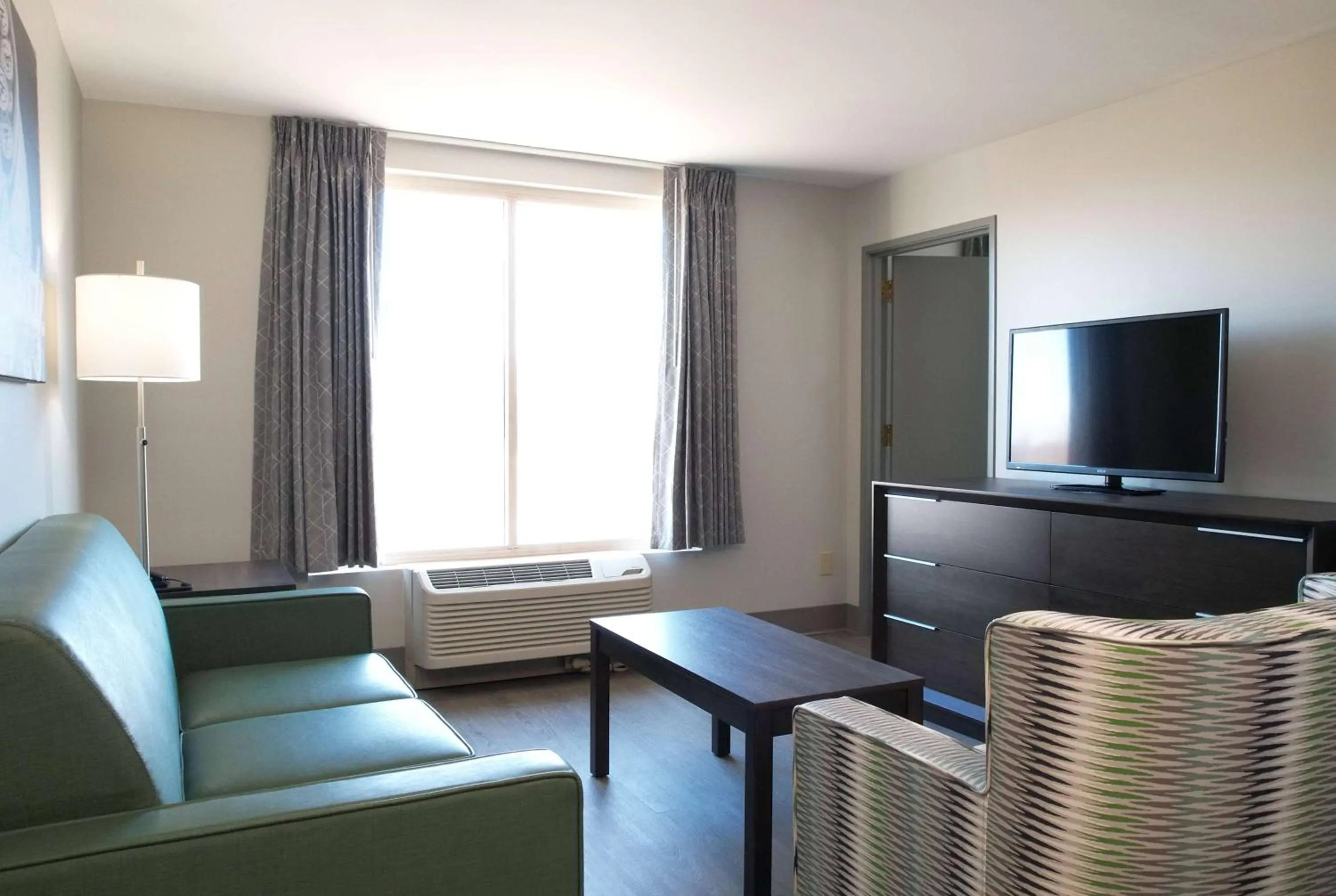 Photo of the whole room in Fitz Tunica Casino & Hotel, Trademark Collection by Wyndham