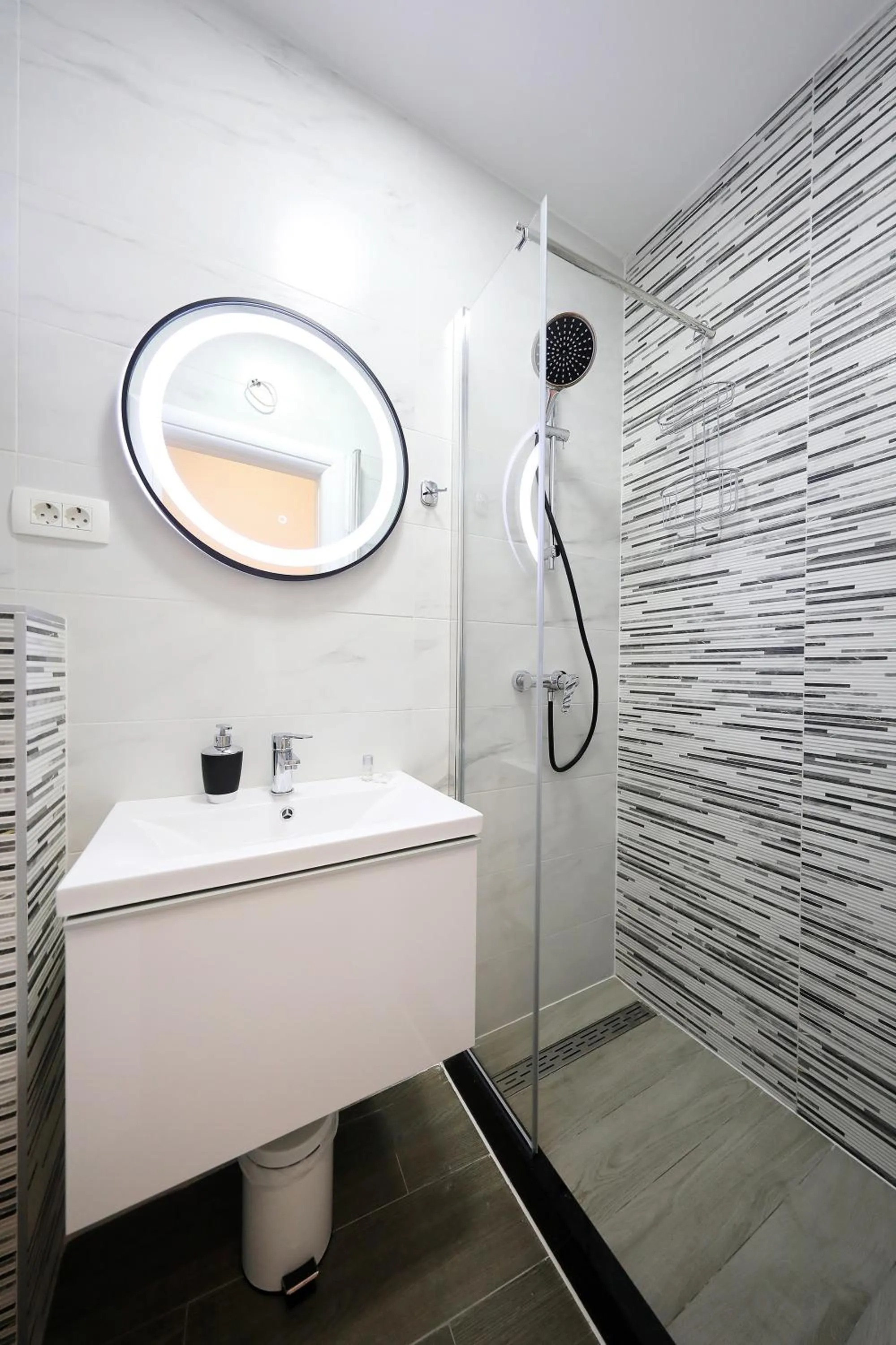 Shower in Pyrotima Apartments