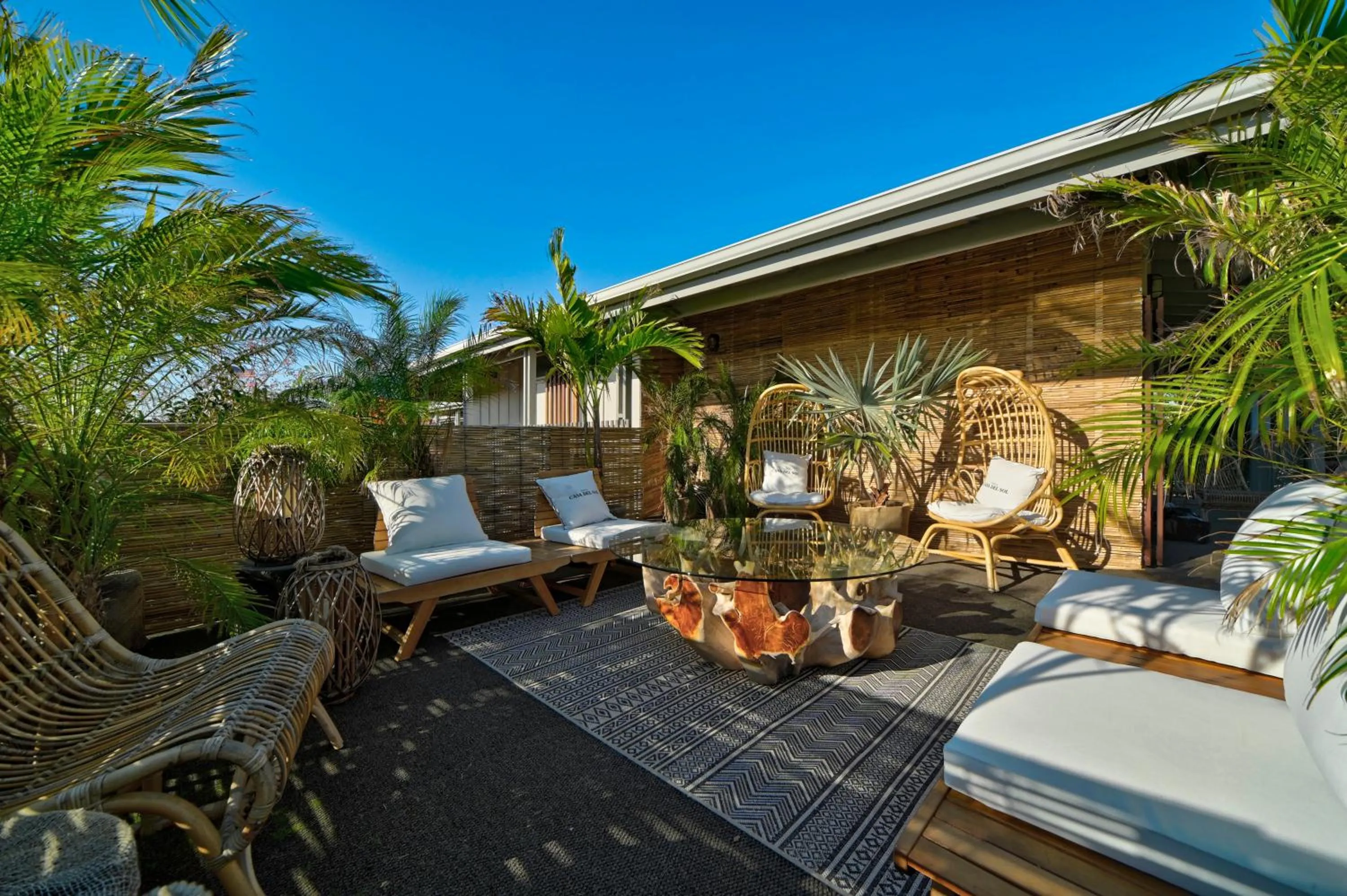 Lounge or bar in The Montauk Beach House