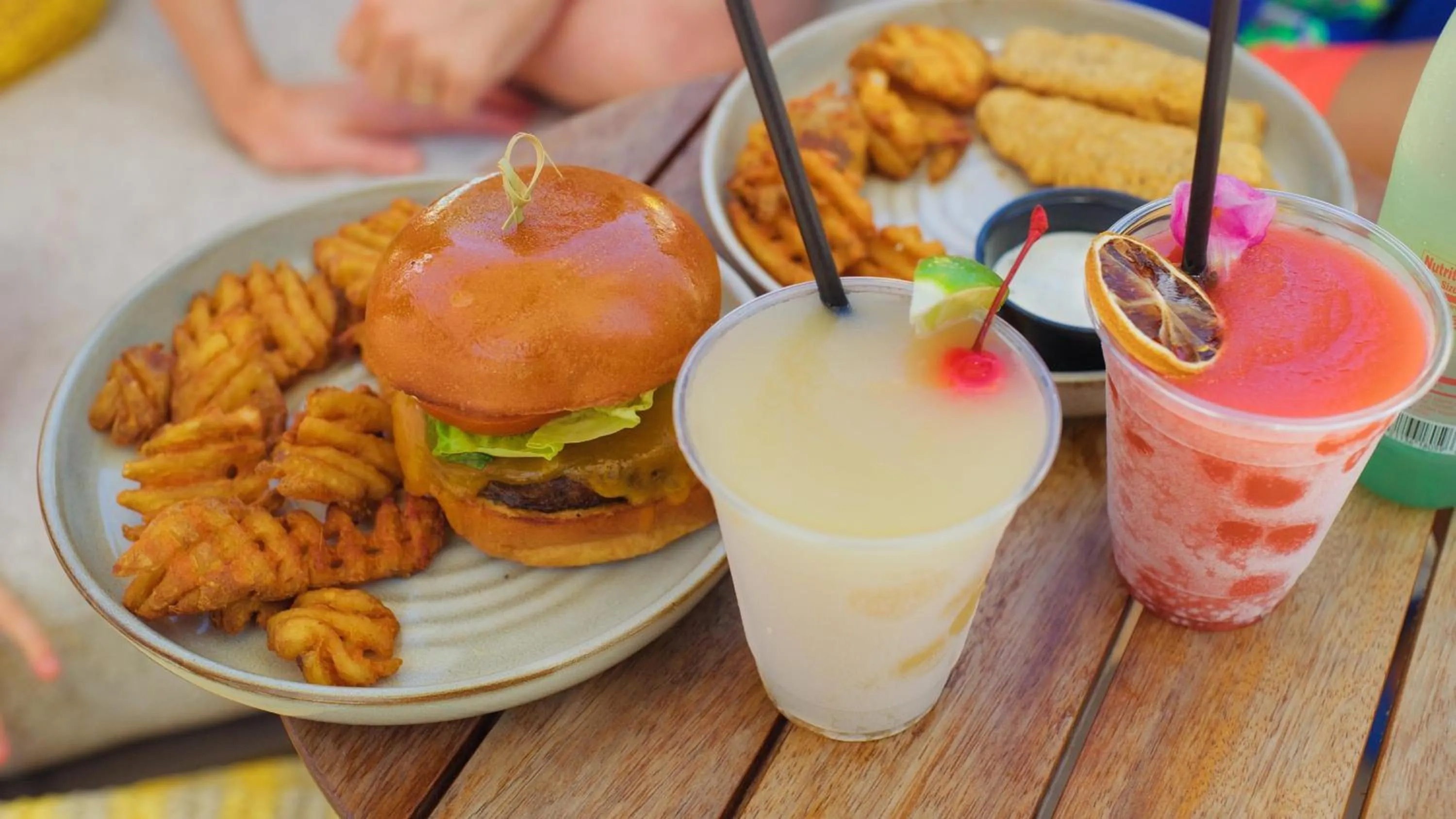 Restaurant/places to eat in Hyatt Regency Irvine