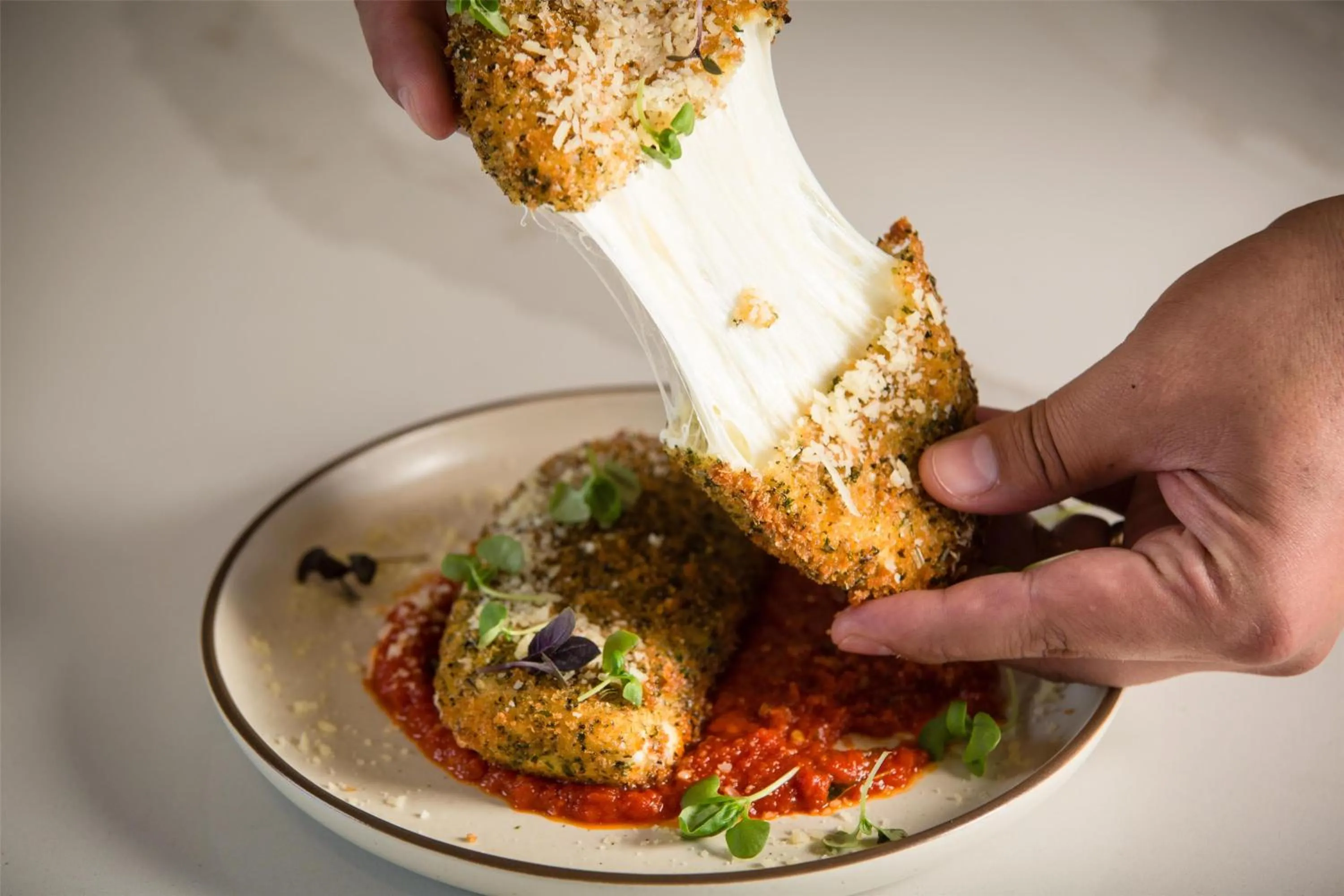 Restaurant/places to eat in Hyatt Regency Irvine