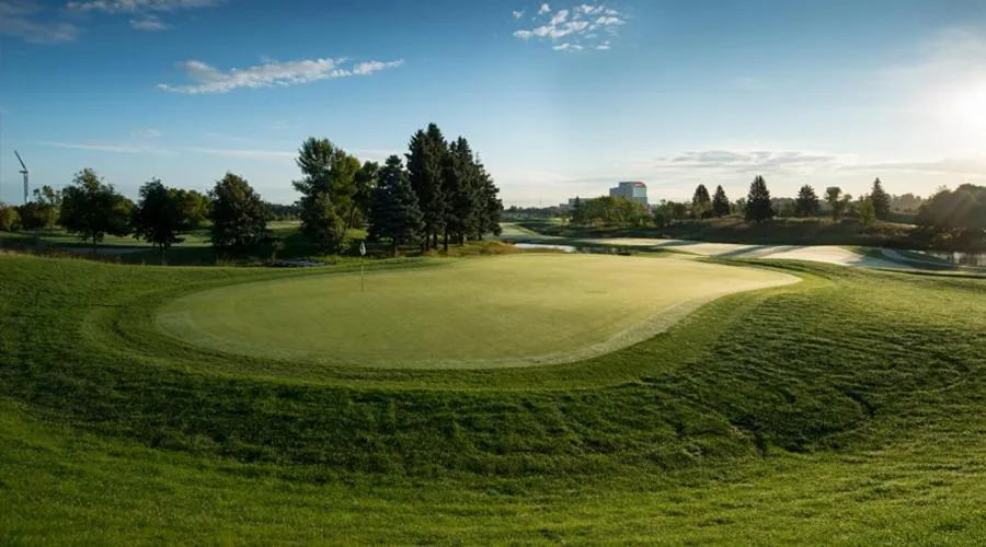 Mystic Lake Casino Hotel