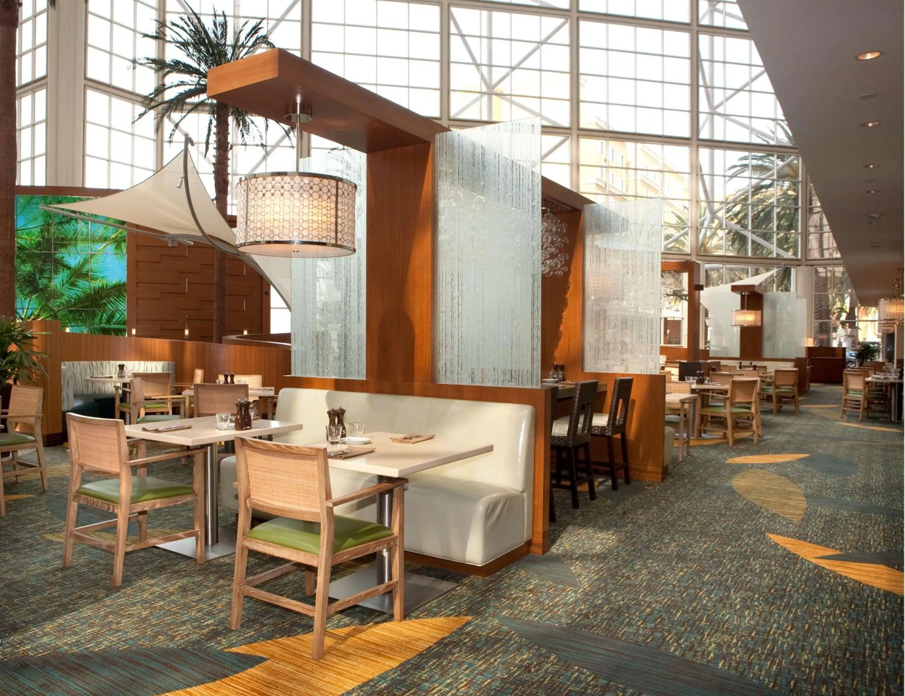 Restaurant/places to eat in Hyatt Regency Orange County