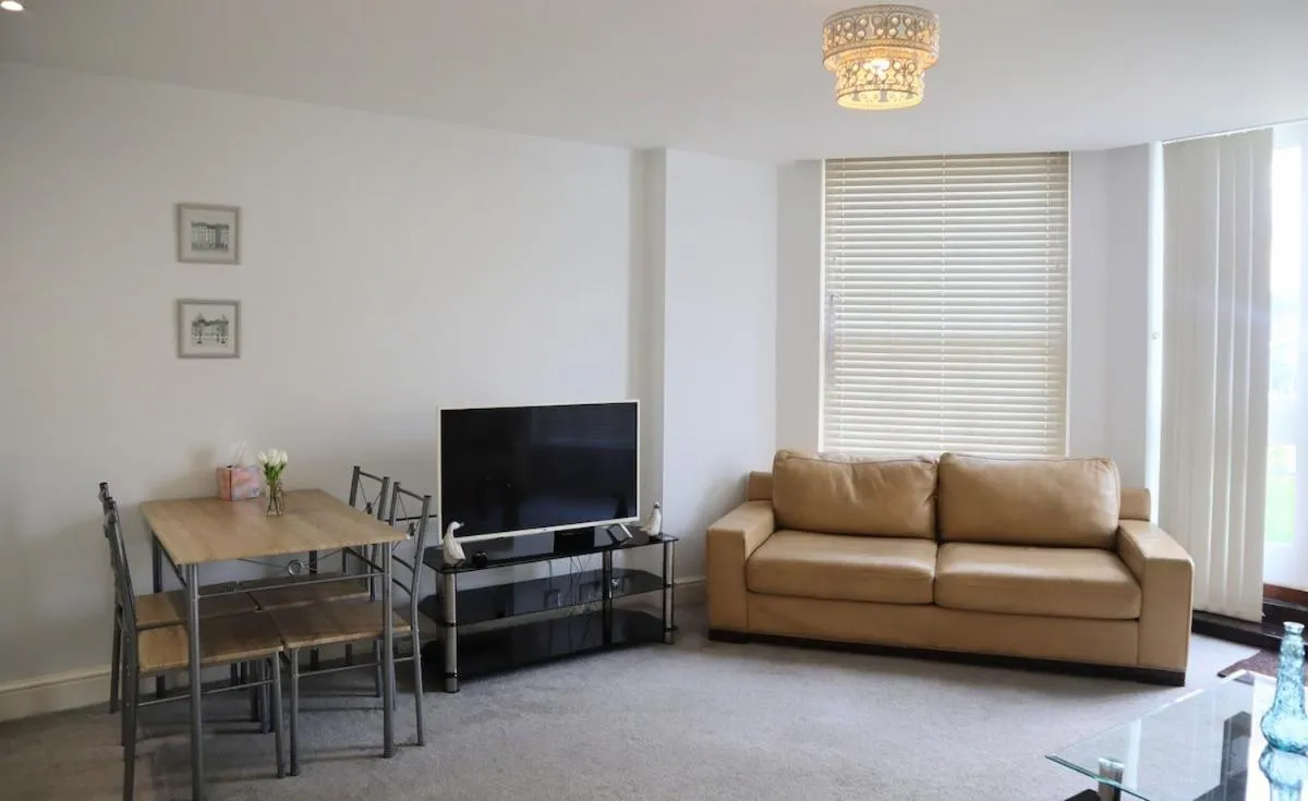 Luxury 2-Bed Flat Central Ipswich Parking