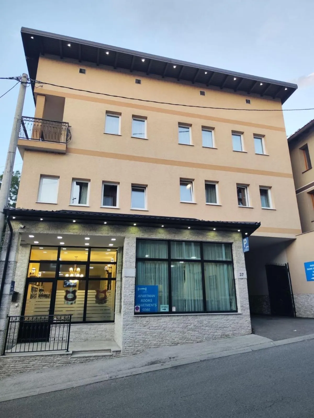 Property building in Hotel Nacional Free Parking