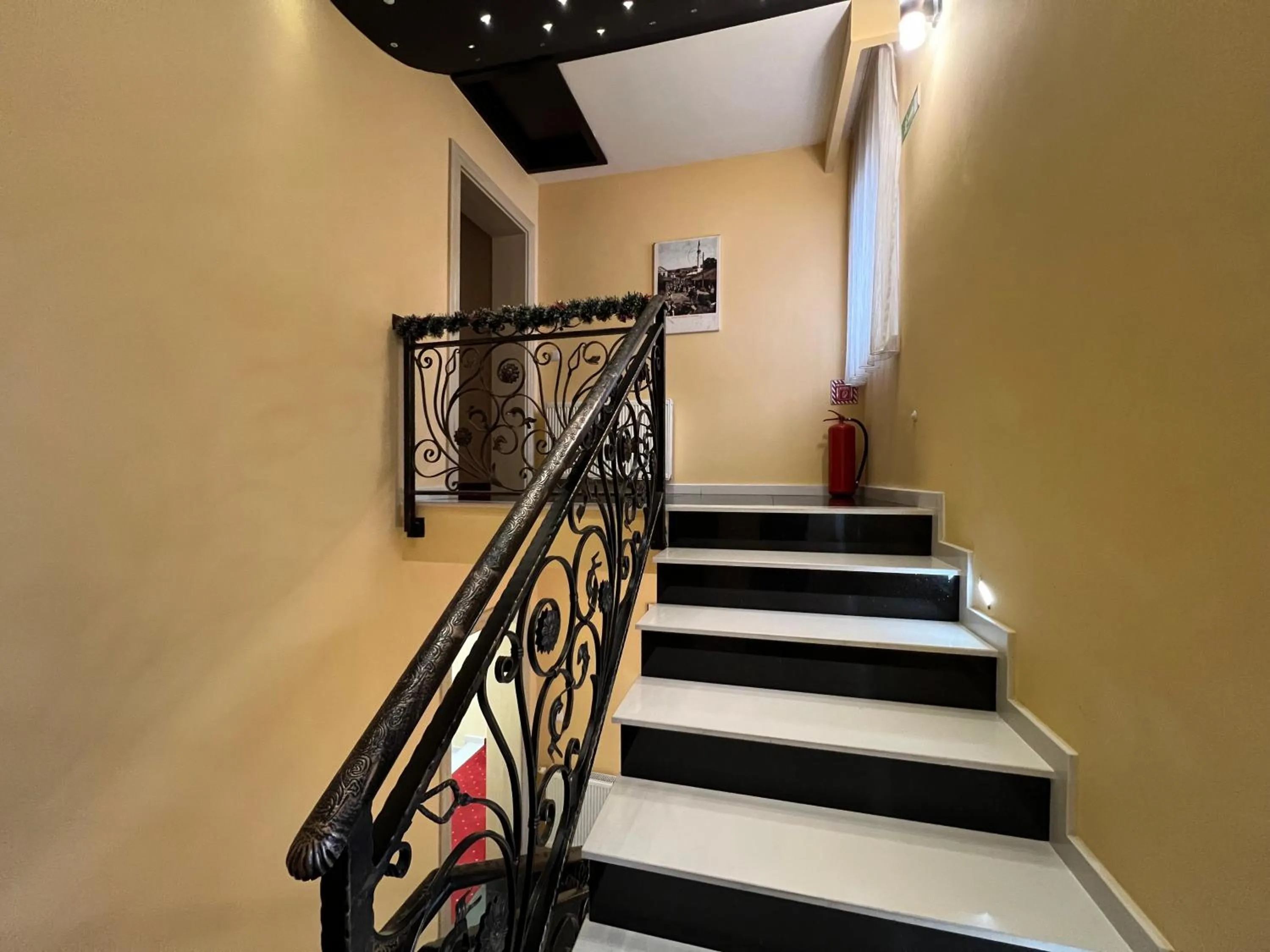 Property building in Hotel Nacional Free Parking