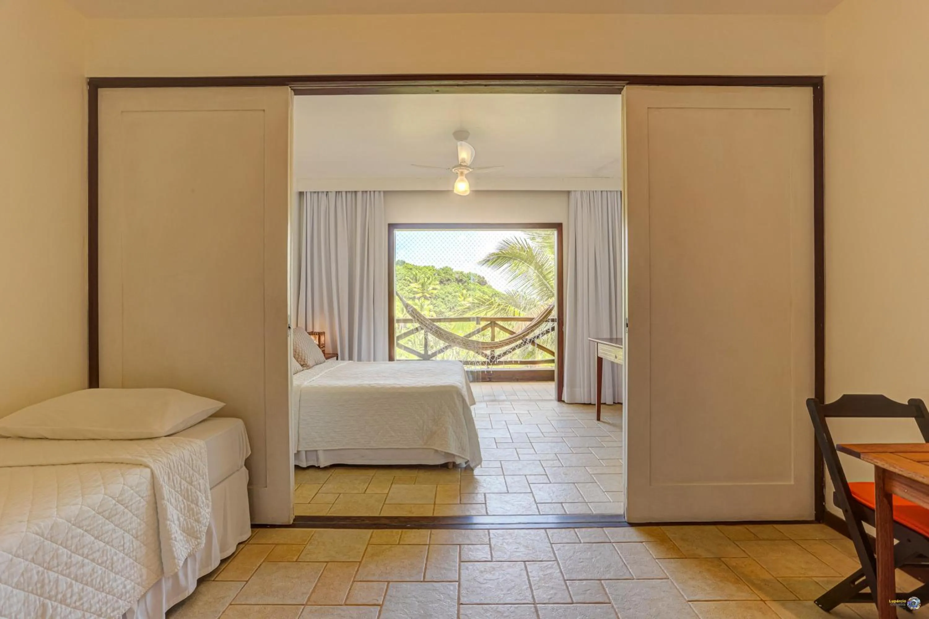 Photo of the whole room, Bed in São José Beach Club & Hotel