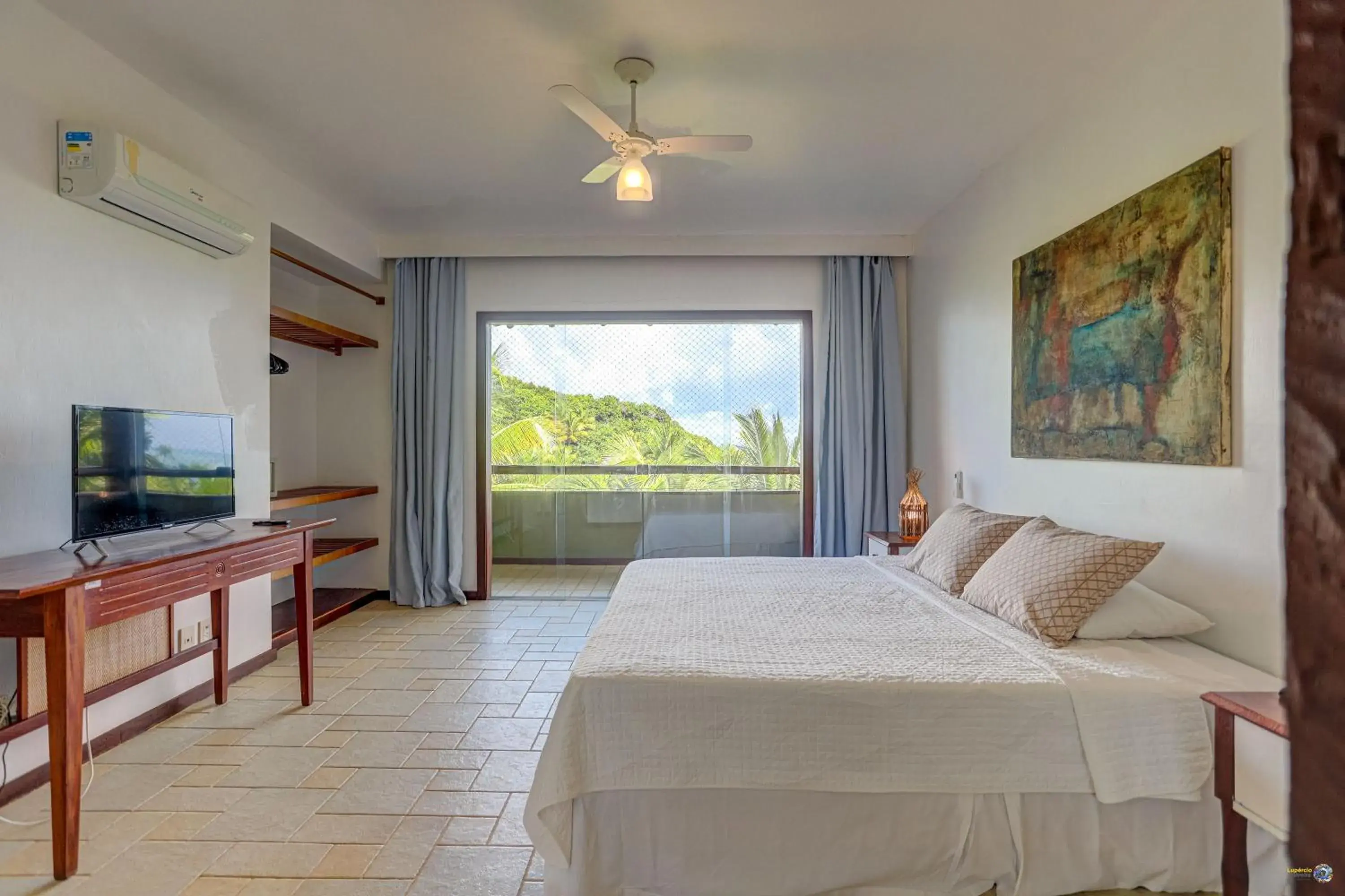 Deluxe King Room - access only by stairs in São José Beach Club & Hotel Deluxe King Room - access only by stairs in São José Beach Club & Hotel