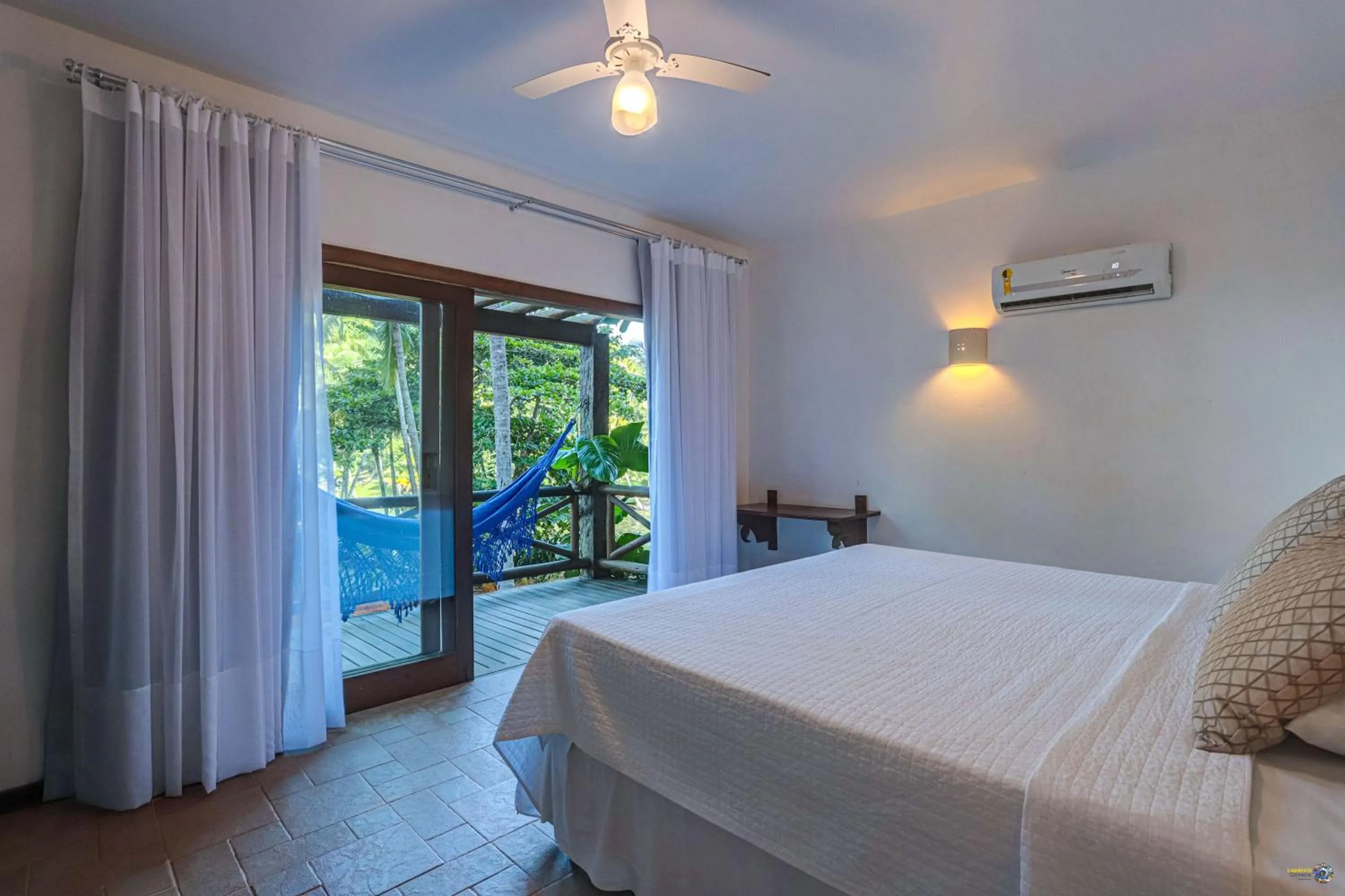 Bed in São José Beach Club & Hotel