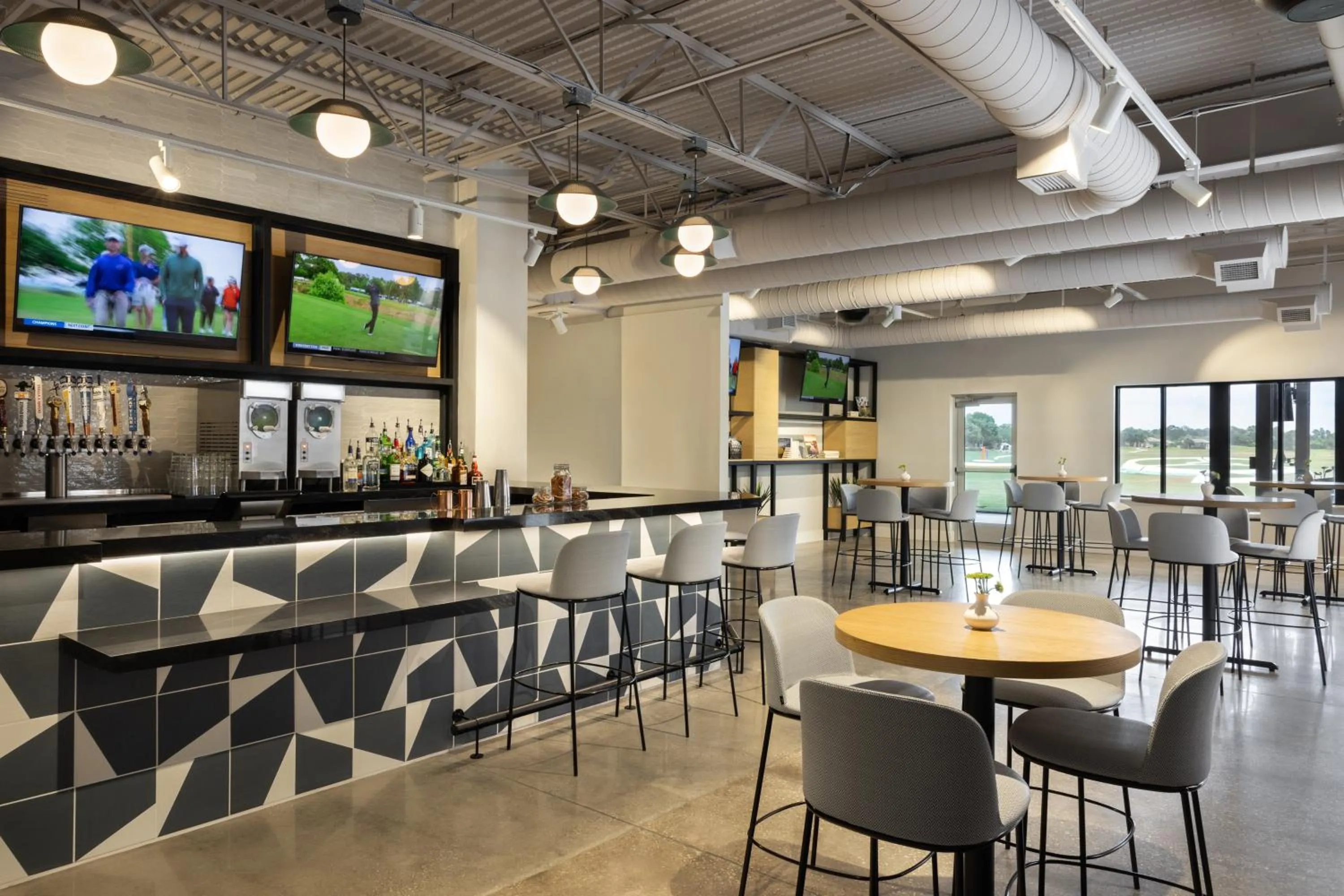 Lounge or bar in Omni Orlando Resort at Championsgate