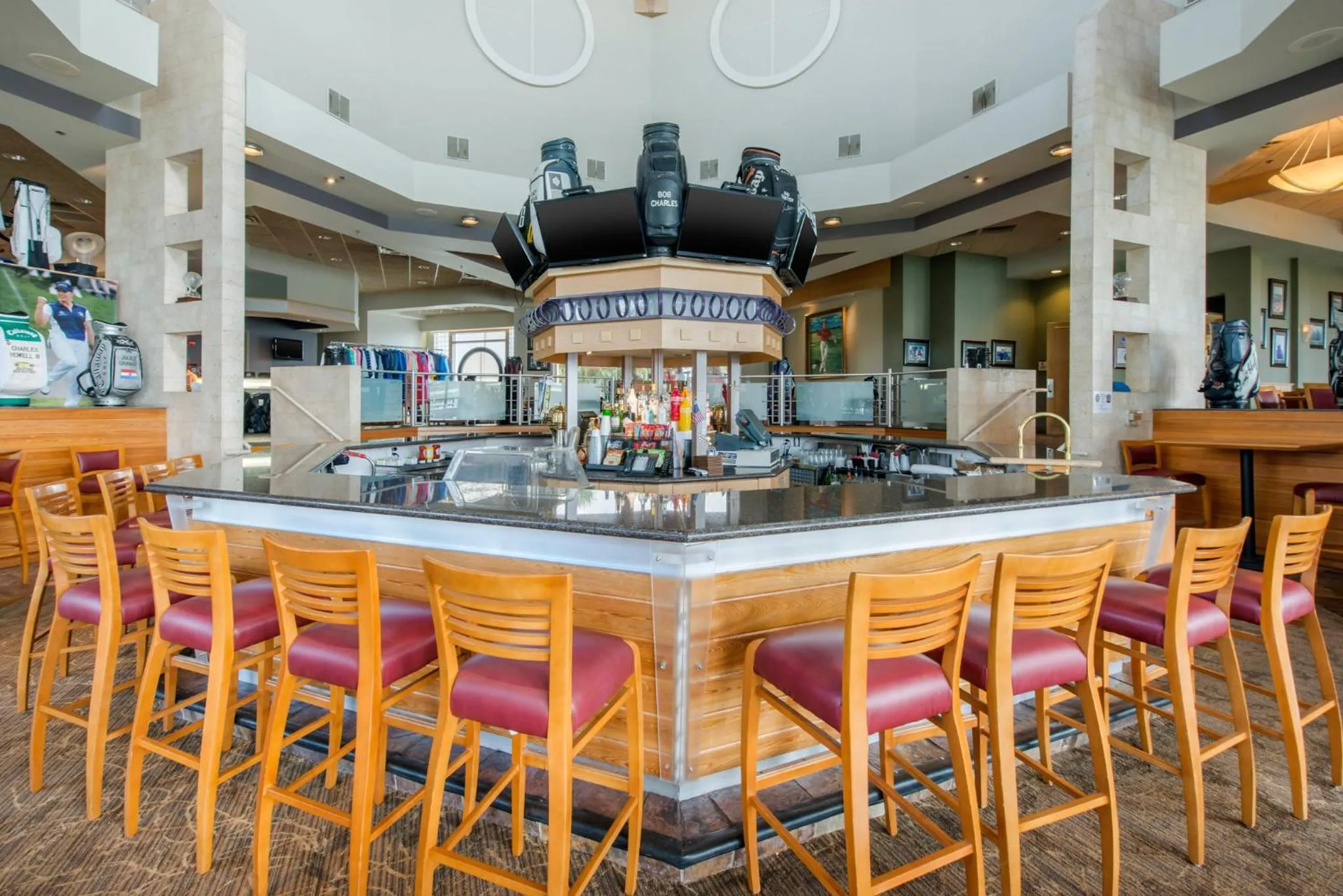 Lounge or bar in Omni Orlando Resort at Championsgate