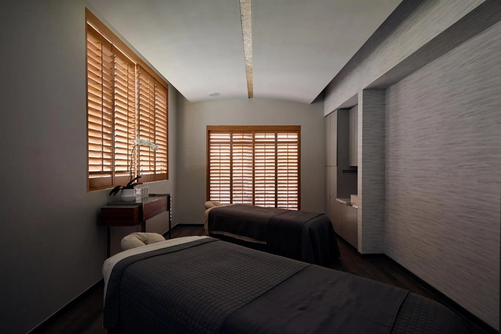 Spa and wellness centre/facilities, Bed in Loews Miami Beach Hotel