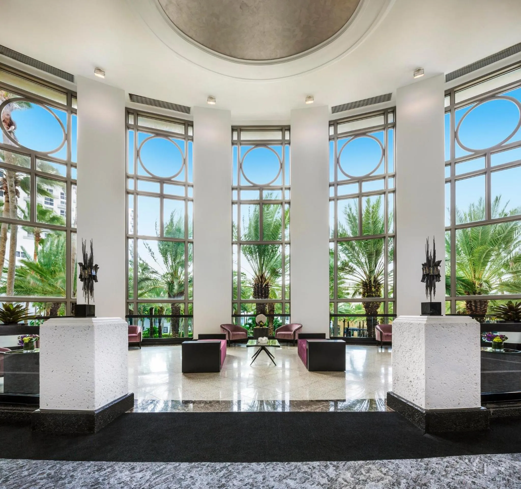 Meeting/conference room in Loews Miami Beach Hotel