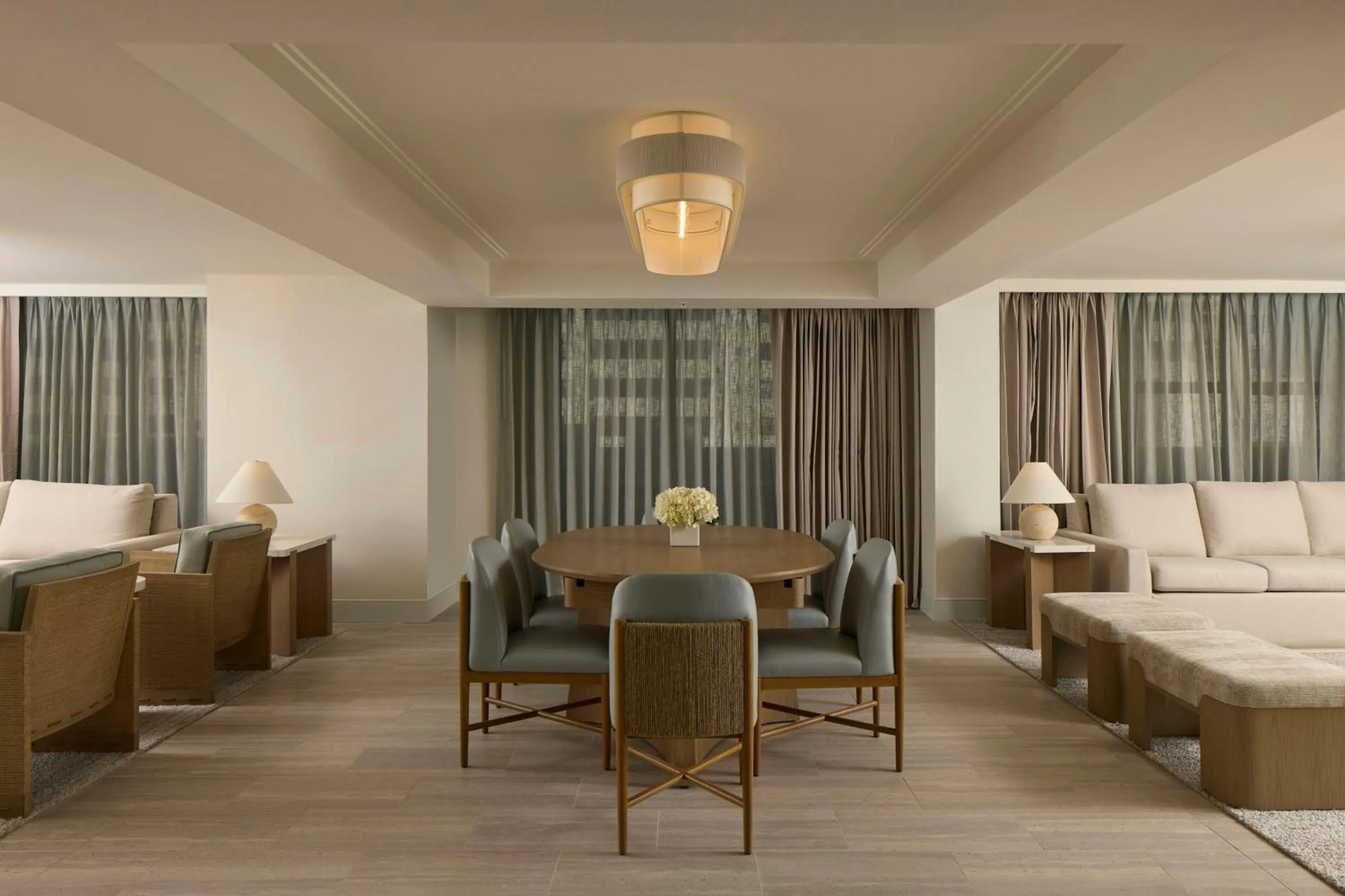 Dinner in Loews Miami Beach Hotel