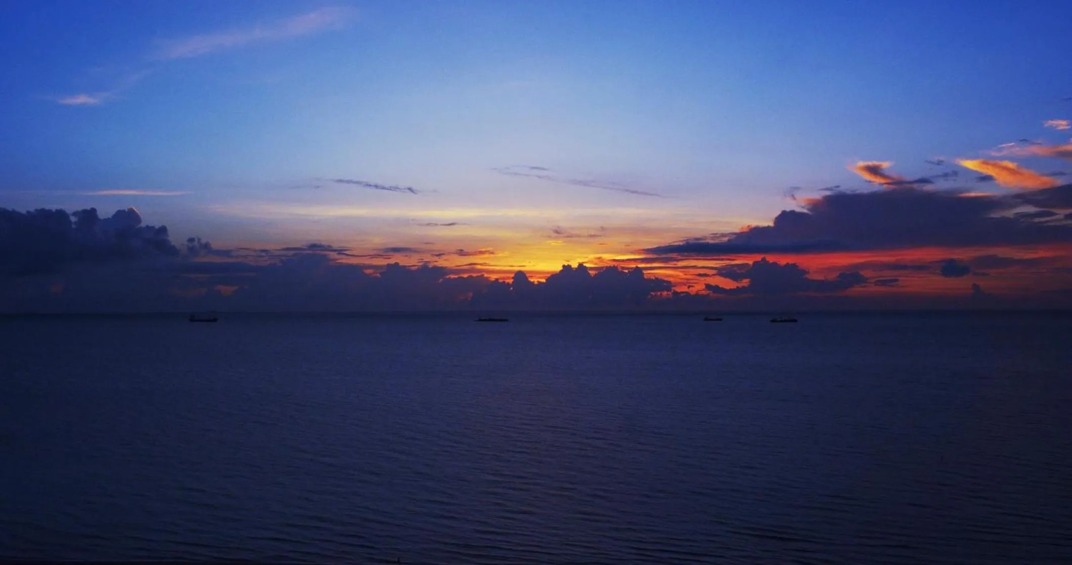 Property building in Loews Miami Beach Hotel