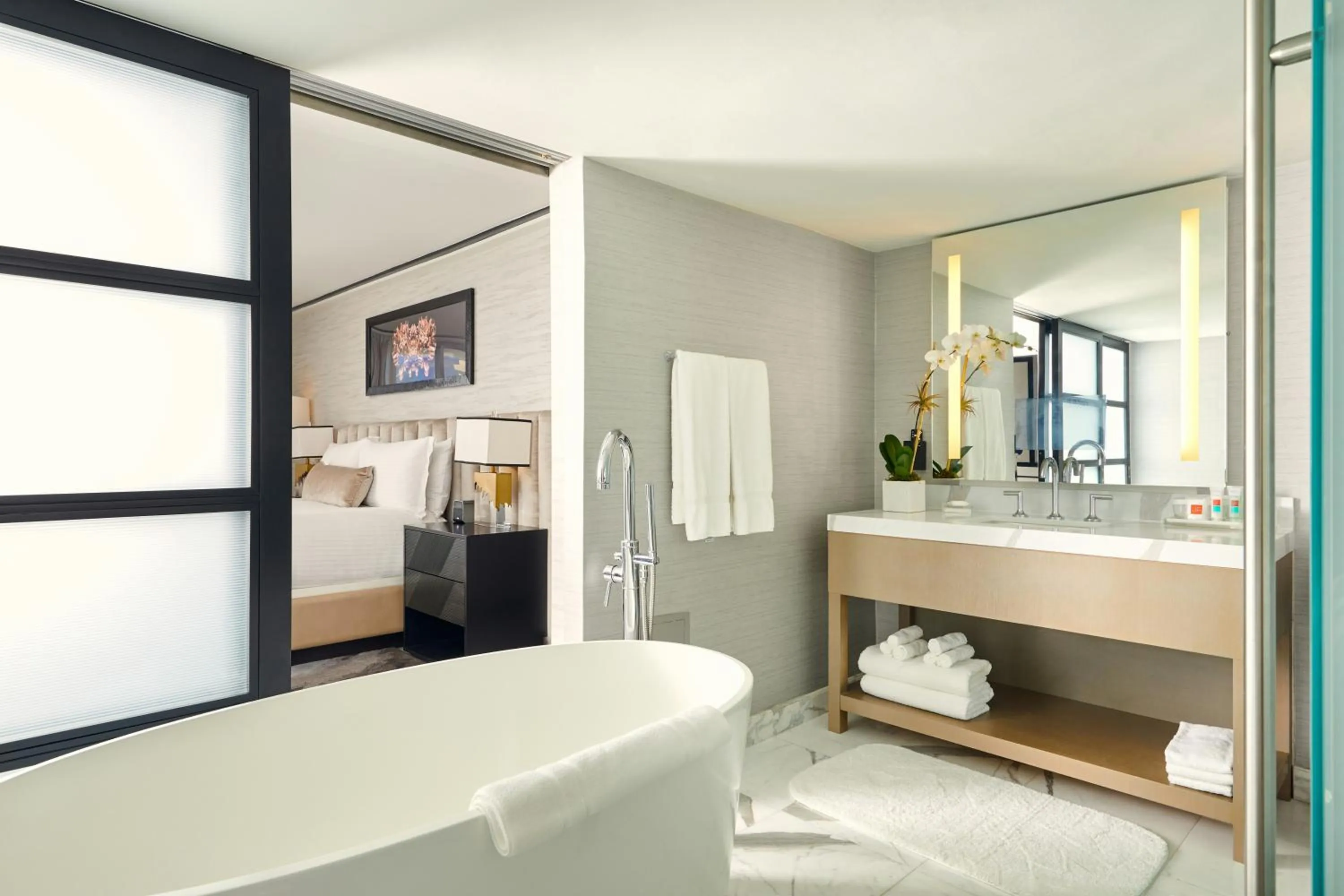 Bathroom, Bed in Loews Miami Beach Hotel