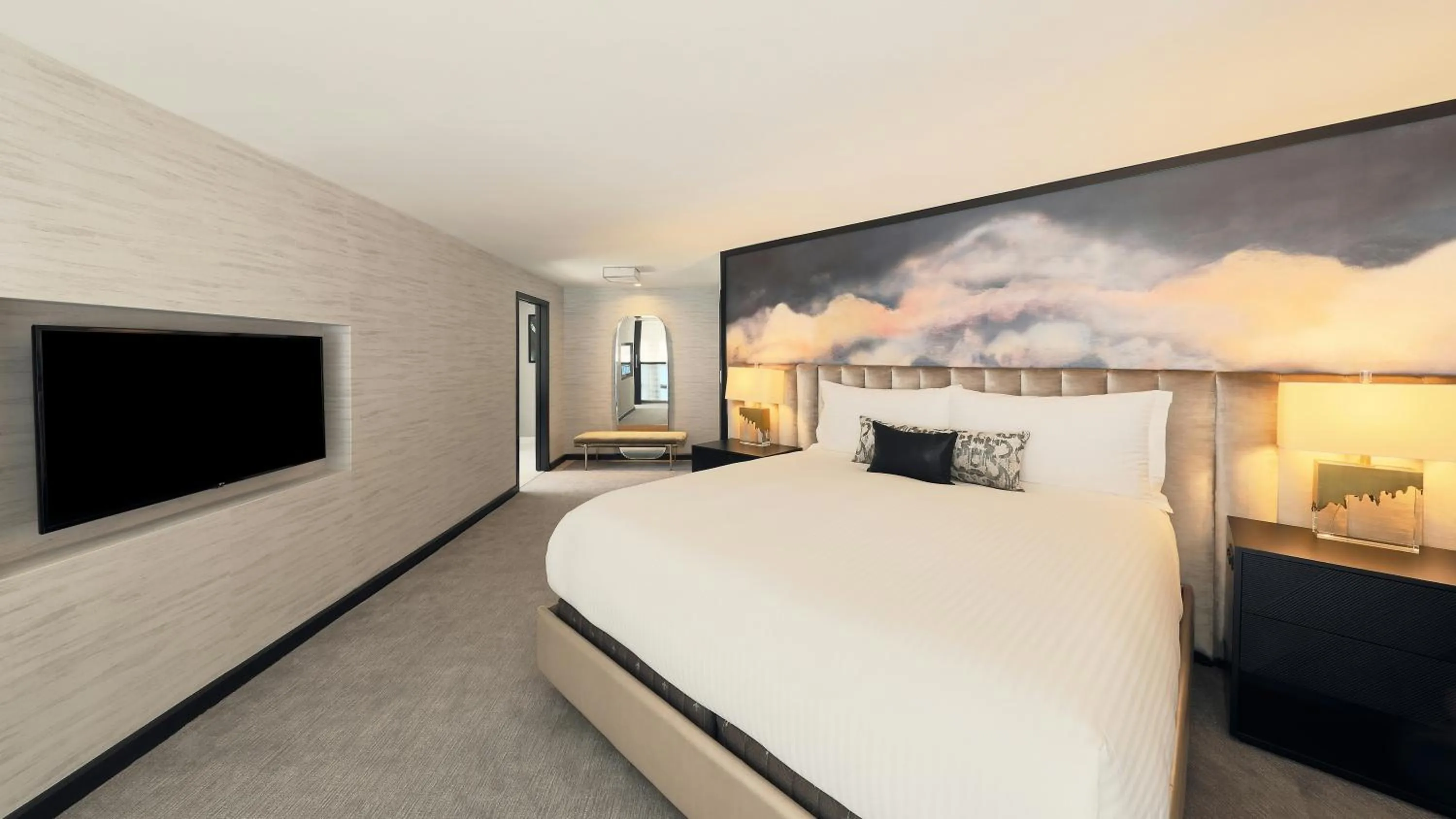 Bedroom, Bed in Loews Miami Beach Hotel