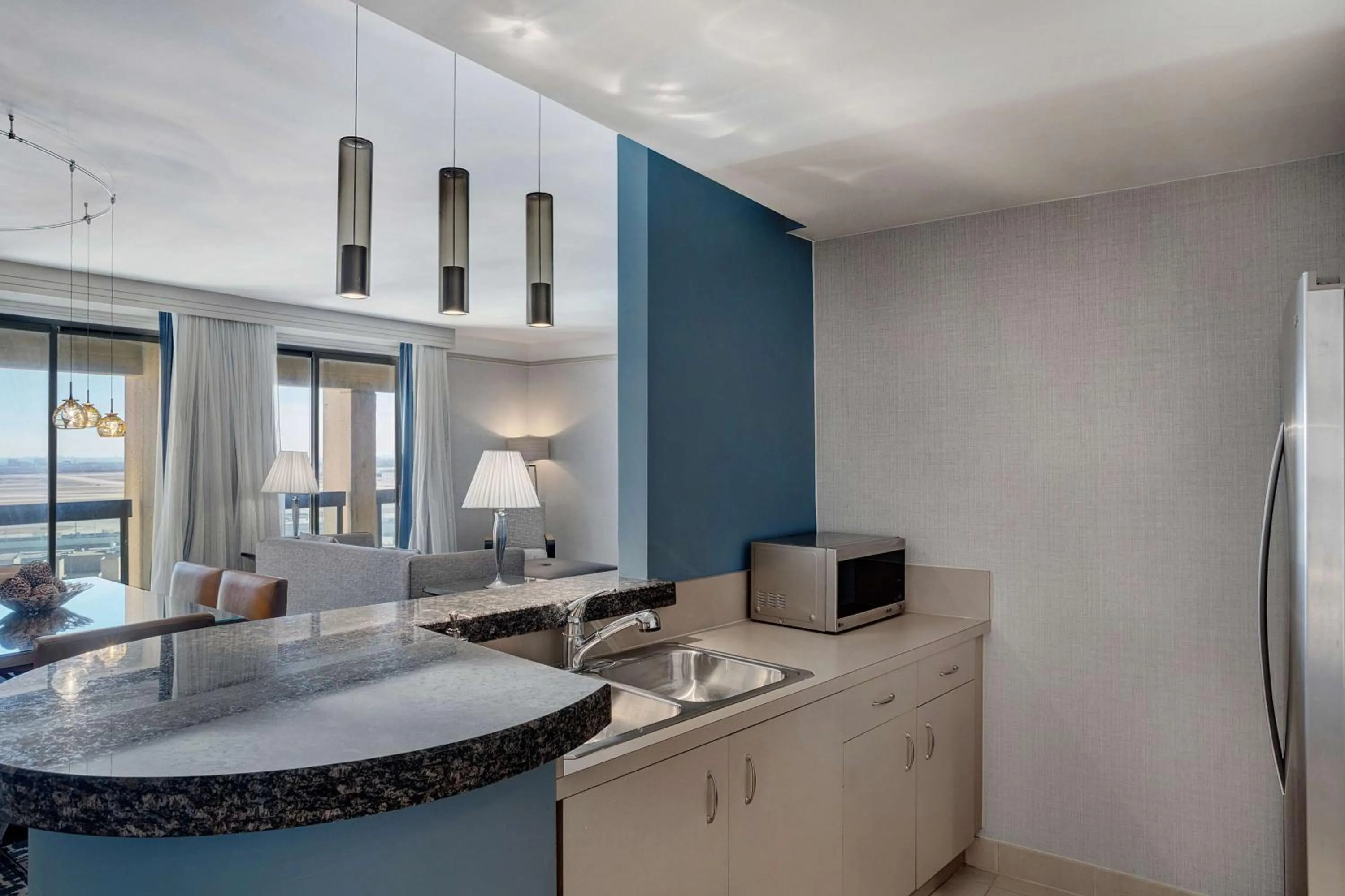 Photo of the whole room in Hyatt Regency DFW International Airport