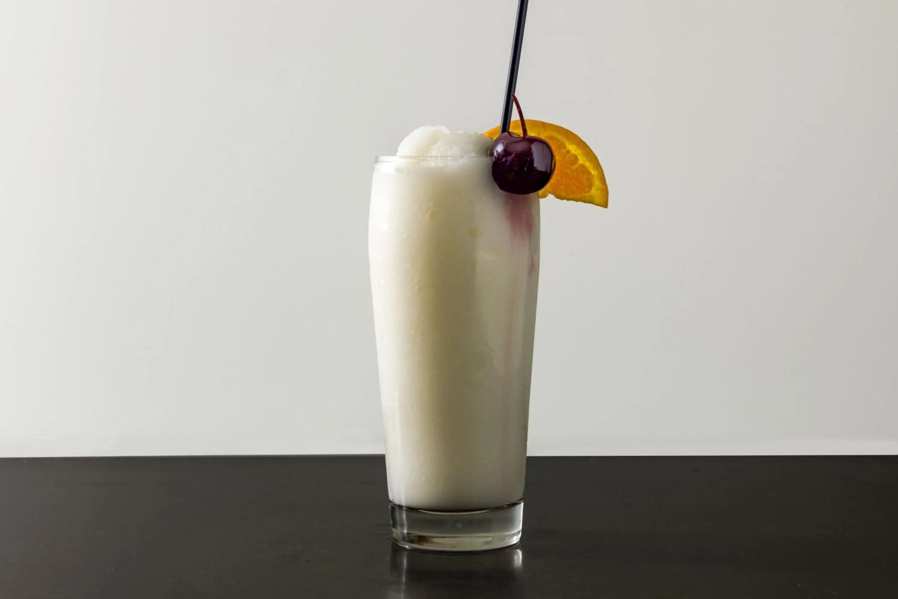 Lounge or bar in Four Points by Sheraton at Phoenix Mesa Gateway Airport