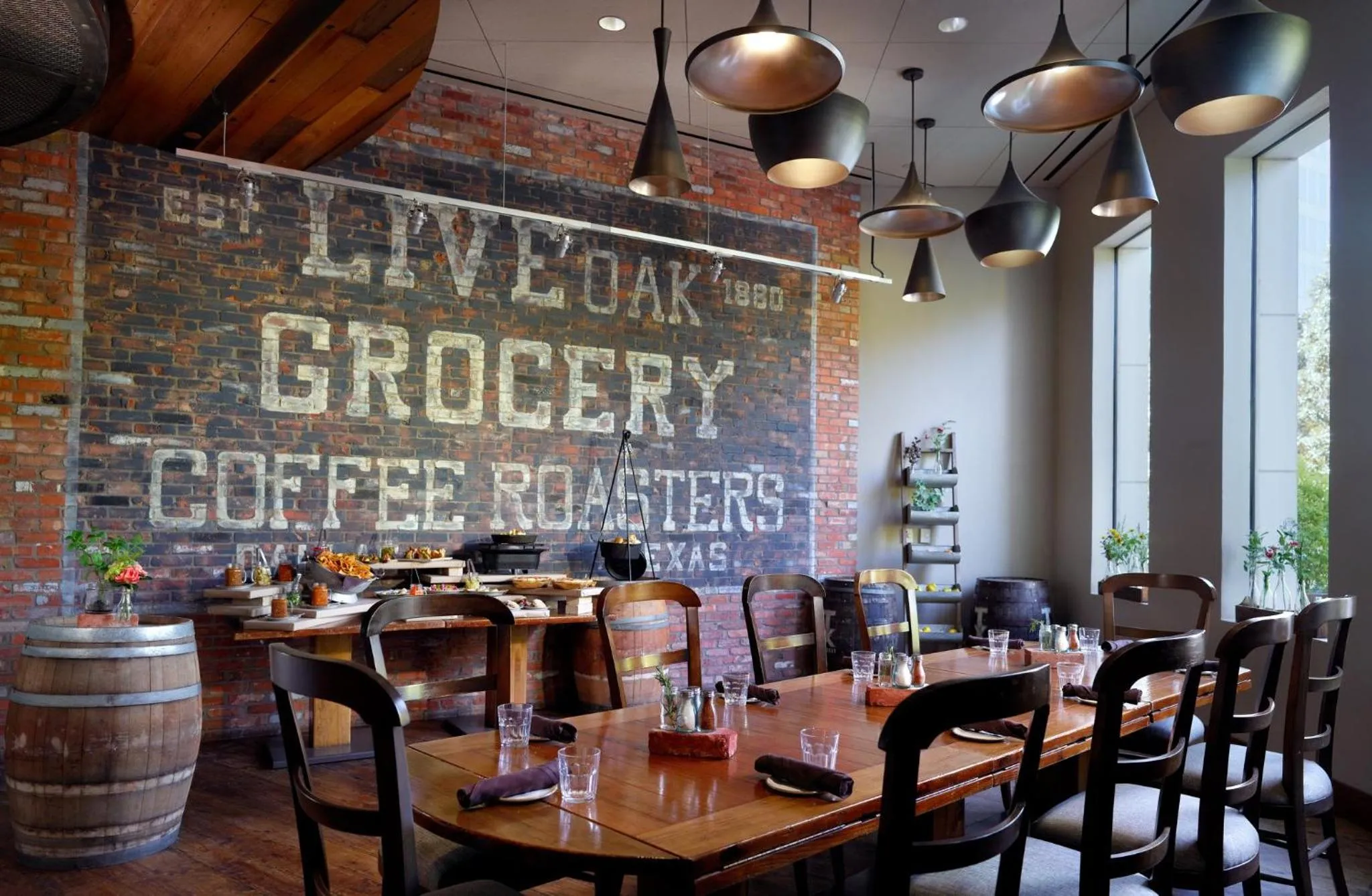 Restaurant/places to eat in Omni Dallas Hotel