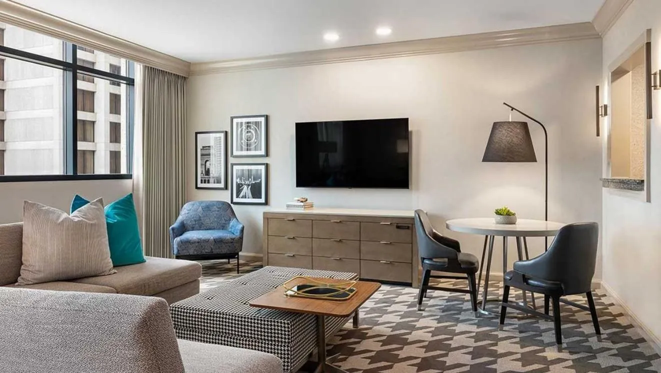 Photo of the whole room in Omni Atlanta Hotel at Centennial Park