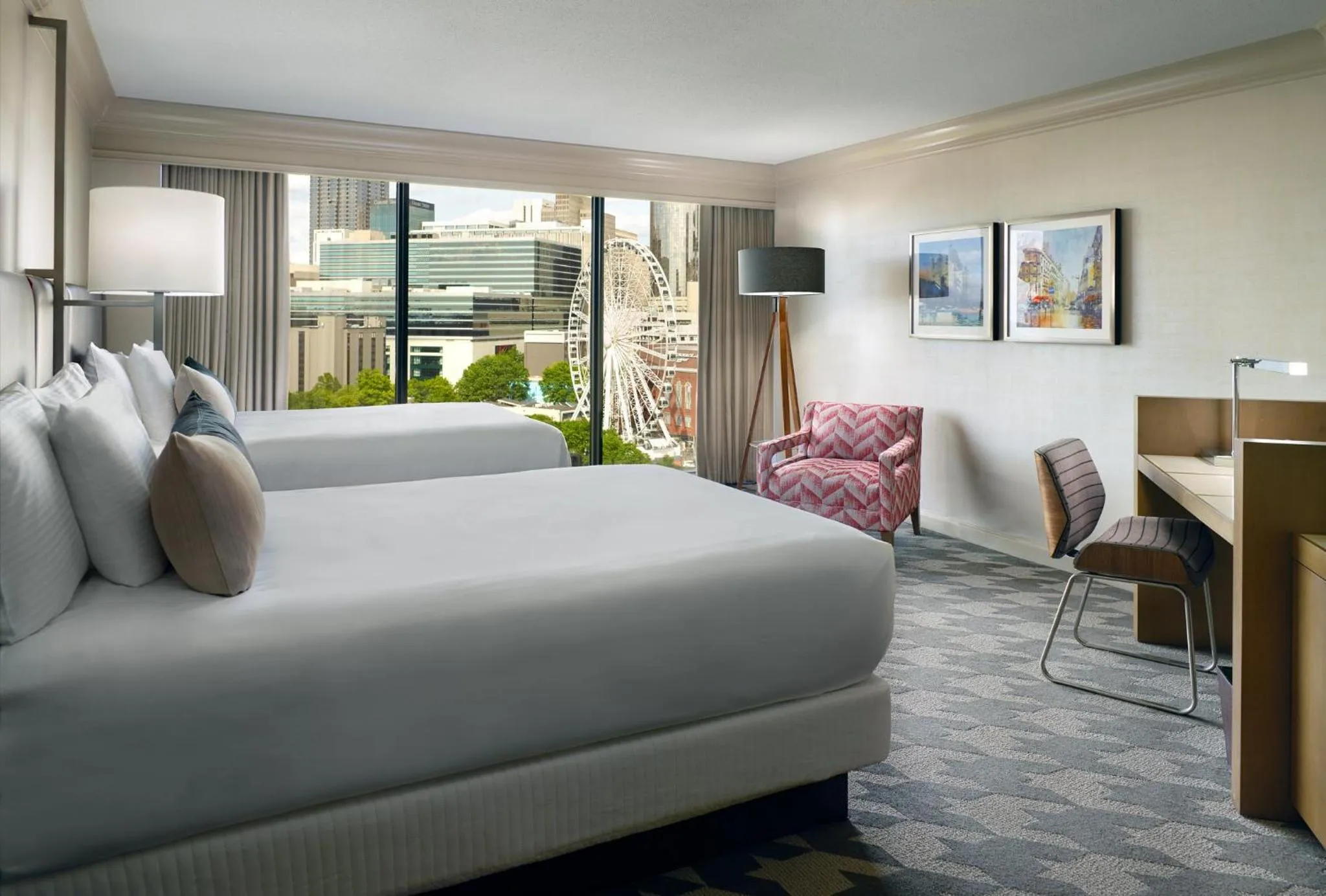 Photo of the whole room, Bed in Omni Atlanta Hotel at Centennial Park