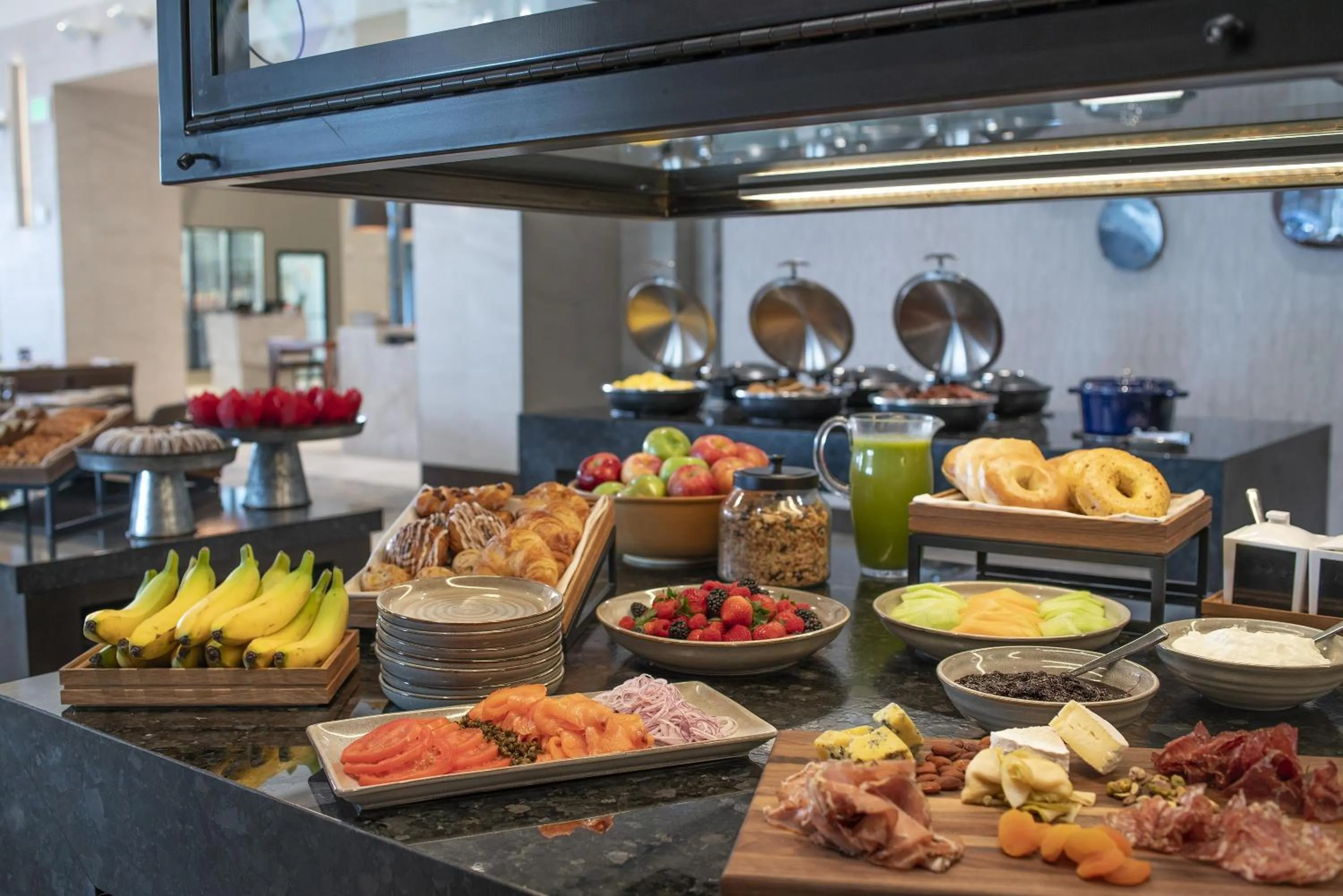 Restaurant/places to eat in Hyatt Regency Denver at Colorado Convention Center