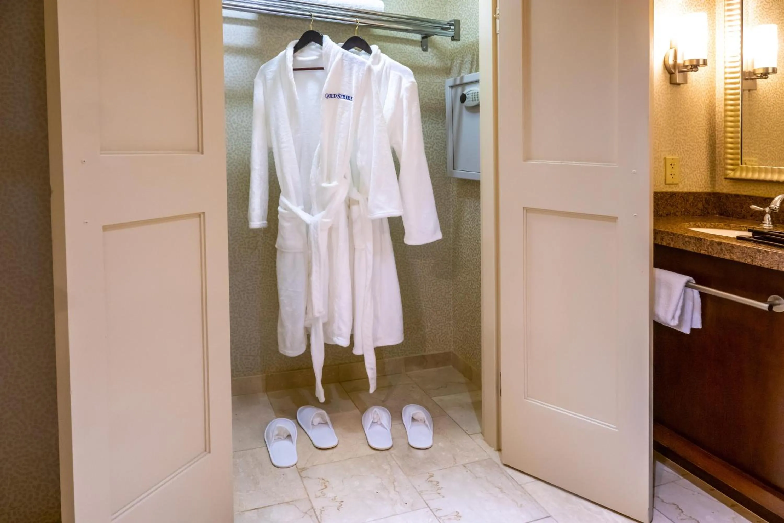 wardrobe in Gold Strike Casino Resort