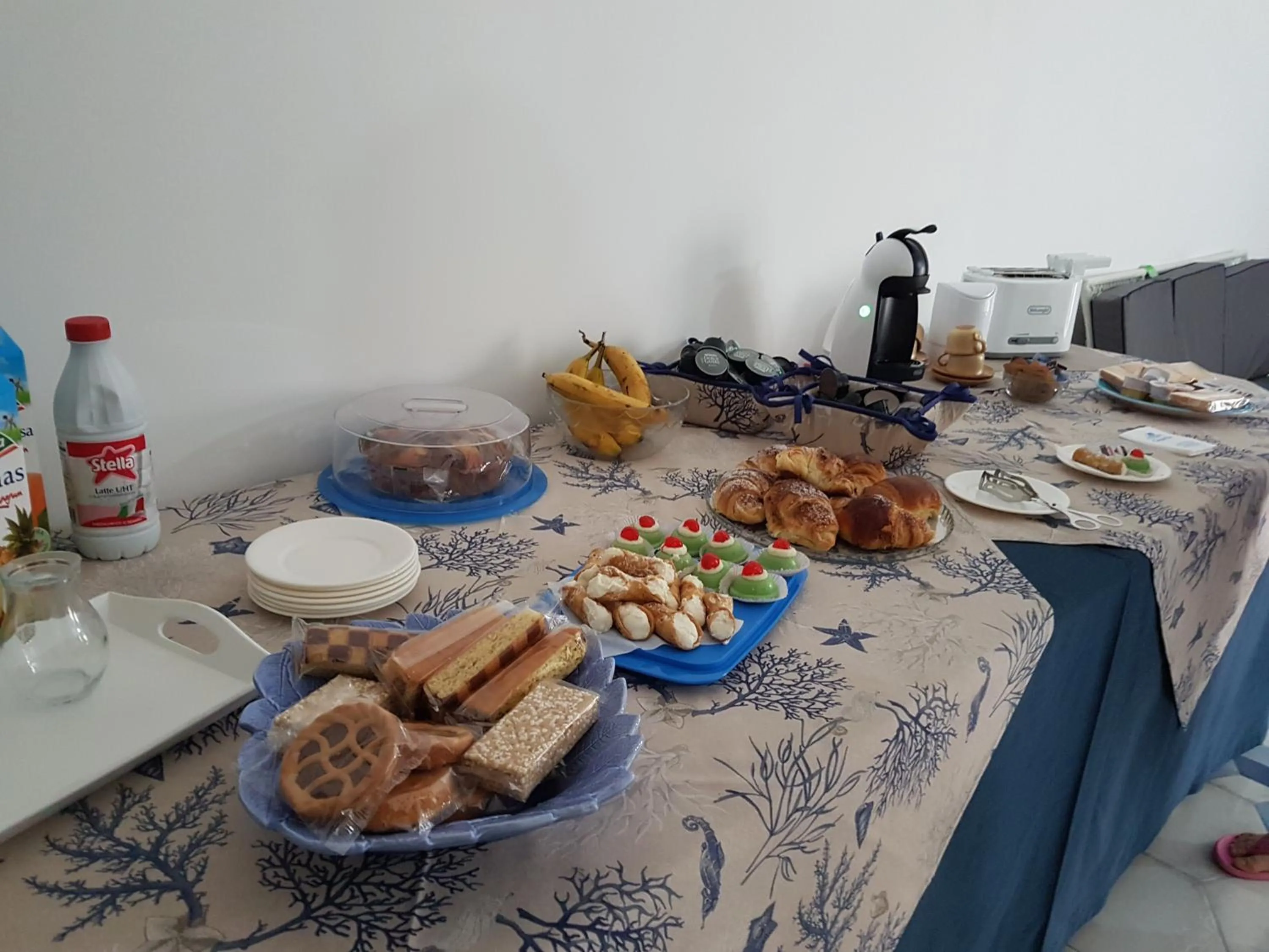 Buffet breakfast in I colori del mare