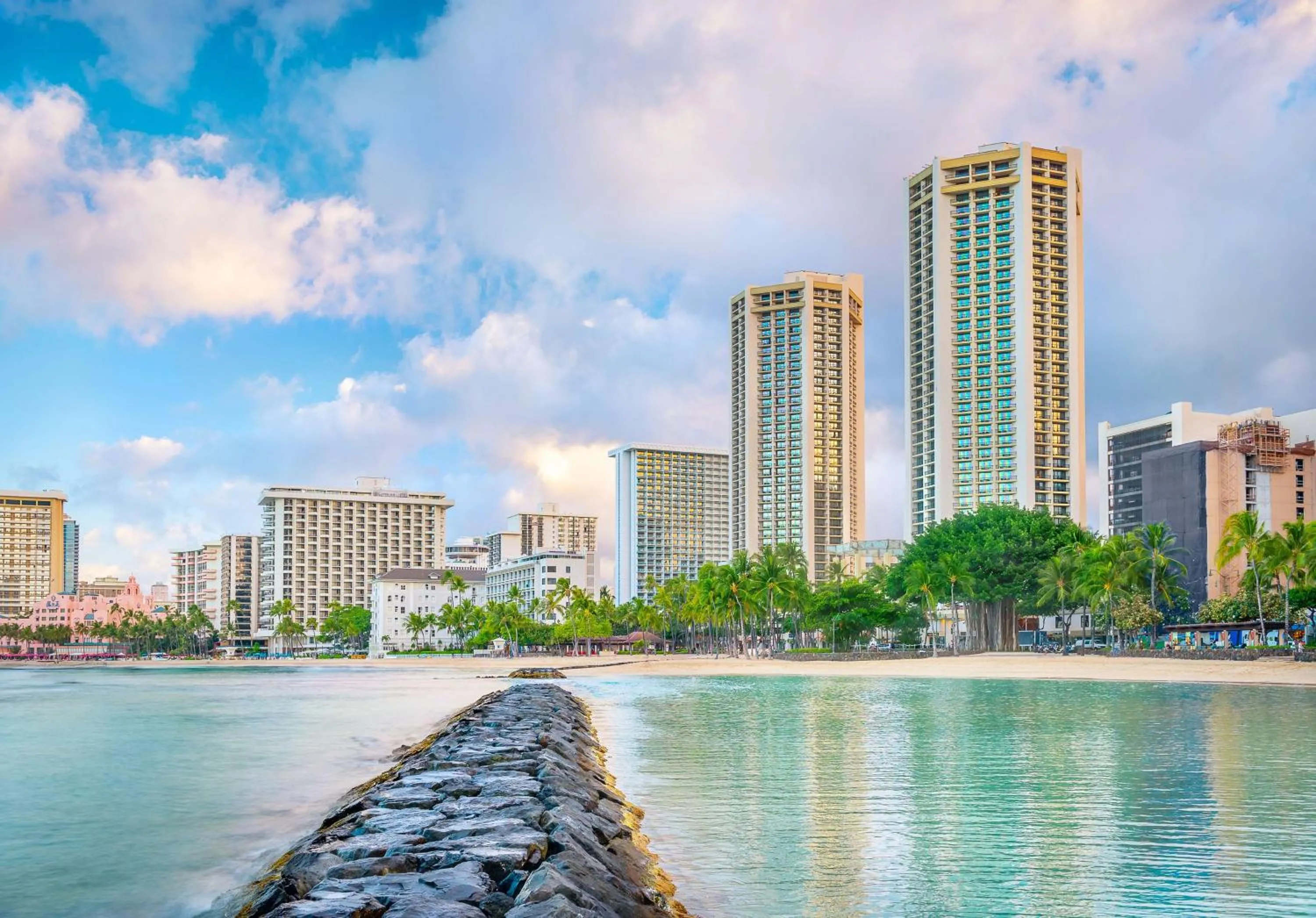 Property building in Hyatt Regency Waikiki Beach Resort & Spa