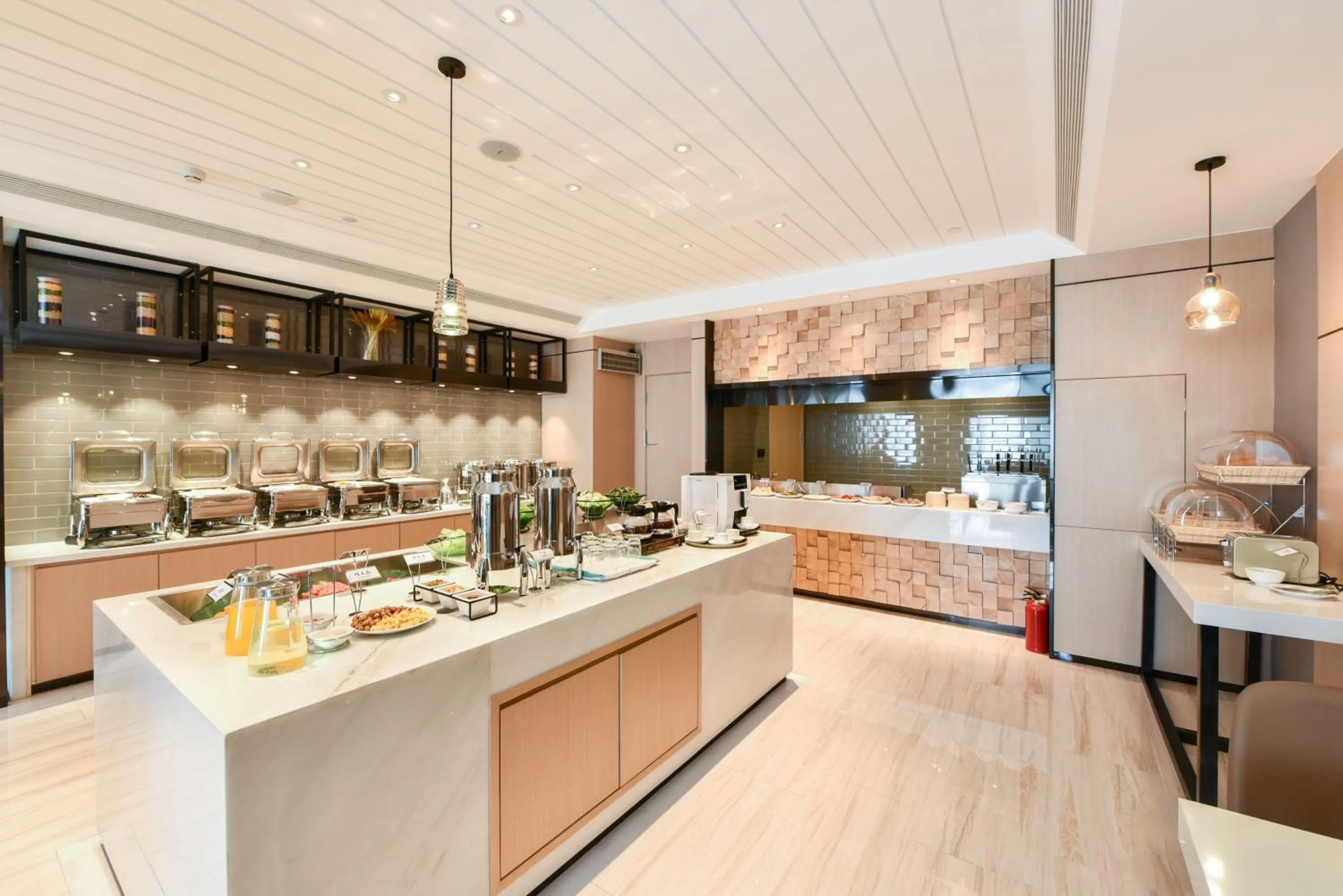 Breakfast in Atour Hotel Langfang Xichang Road